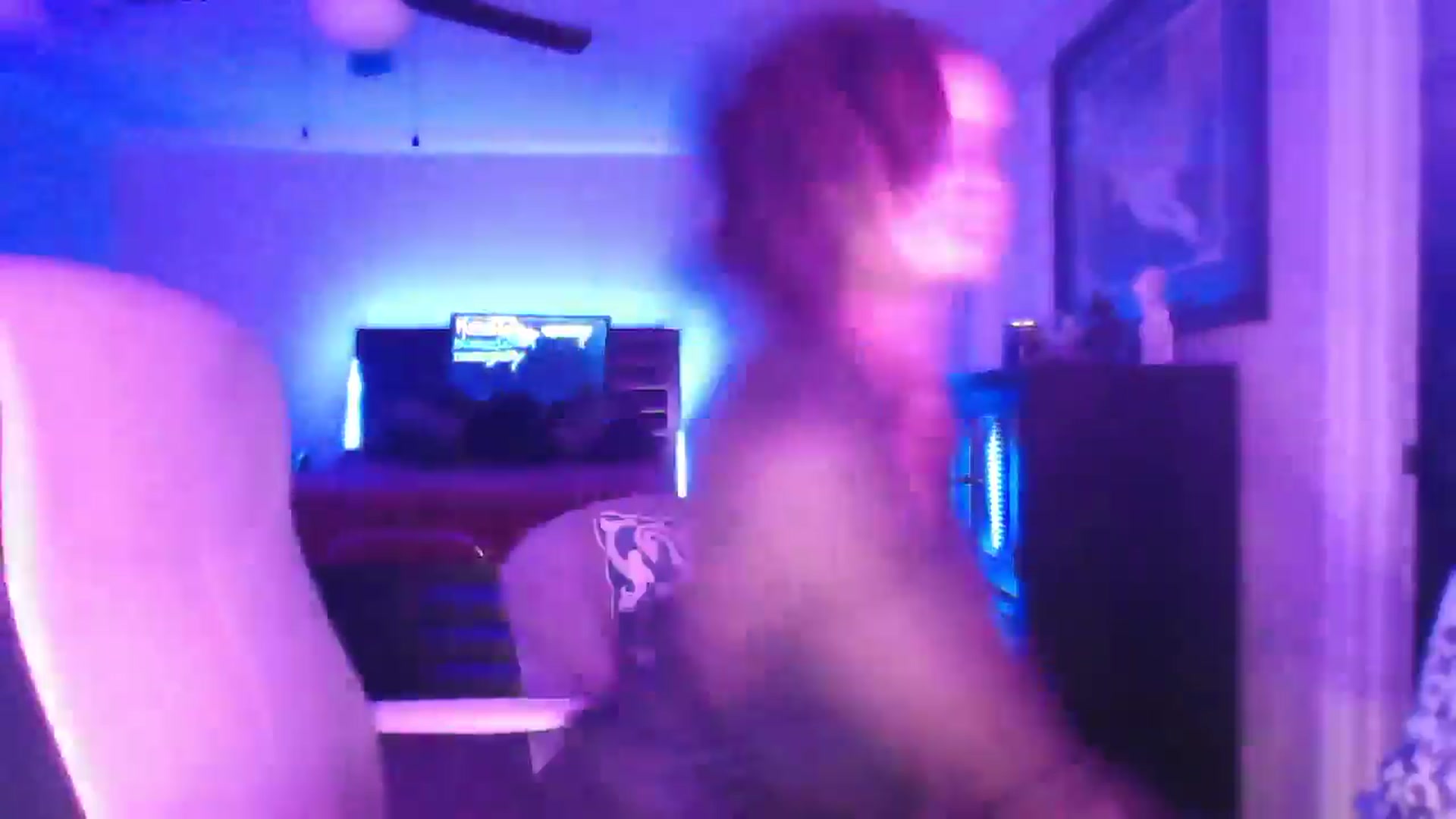 Gallery image thumbnail from DakotaCox's myfreecams stream on, 01/25/2026, 03:06 image 17 of 20