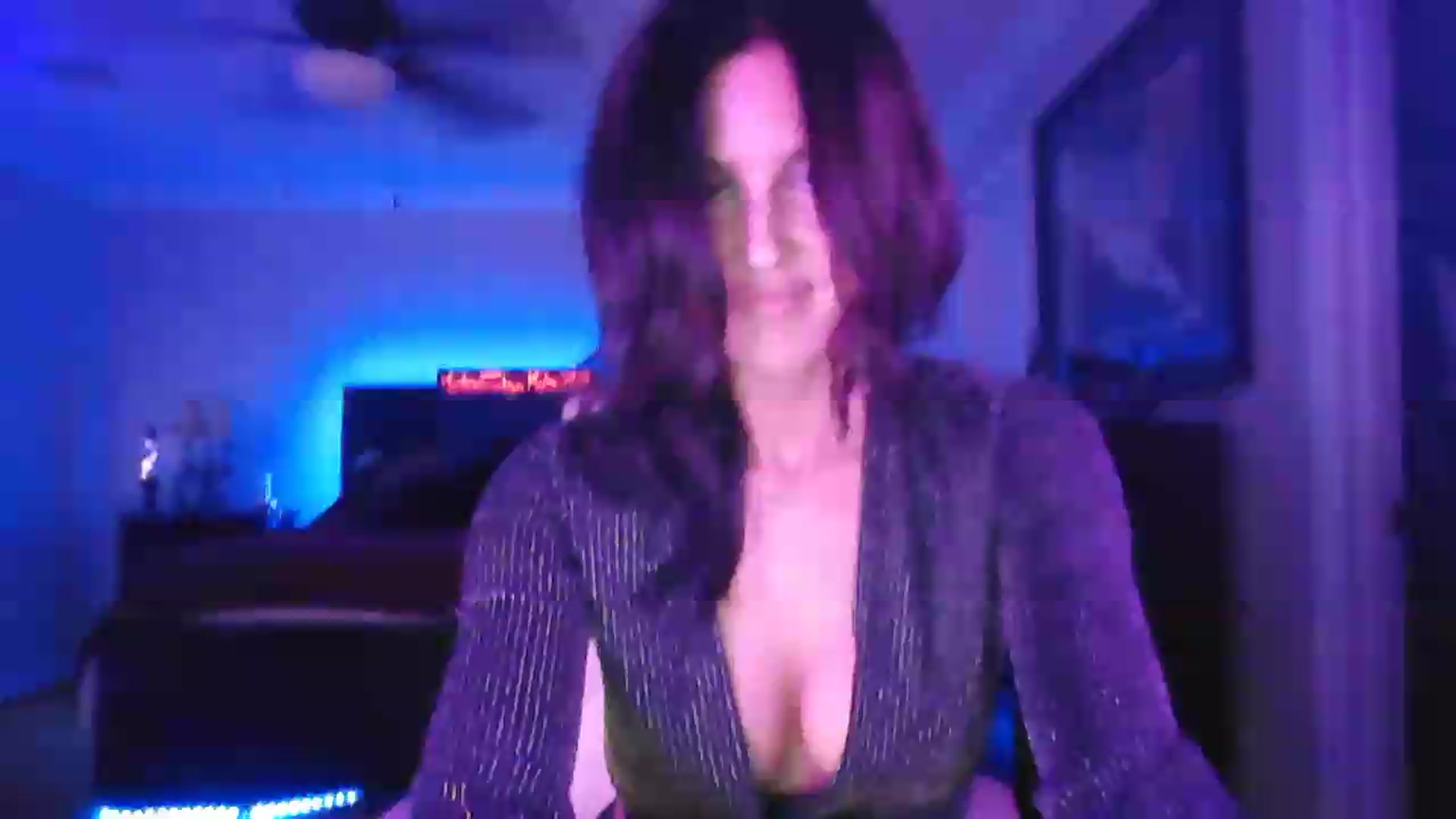 Gallery image thumbnail from DakotaCox's myfreecams stream on, 06/07/2026, 01:11 image 10 of 20