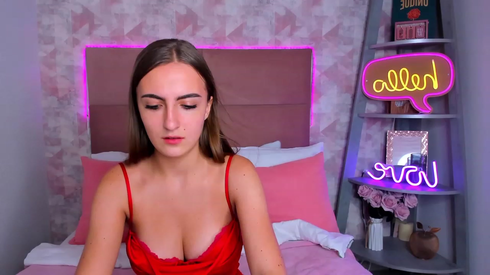 Gallery image thumbnail from DakotaGlam's myfreecams stream on, 09/09/2023, 14:18 image 19 of 20