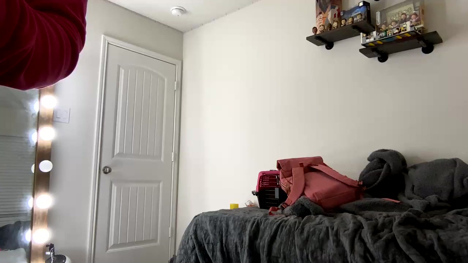 Gallery image thumbnail from Dakotadaniel's myfreecams stream on, 04/04/2024, 08:38 image 15 of 20
