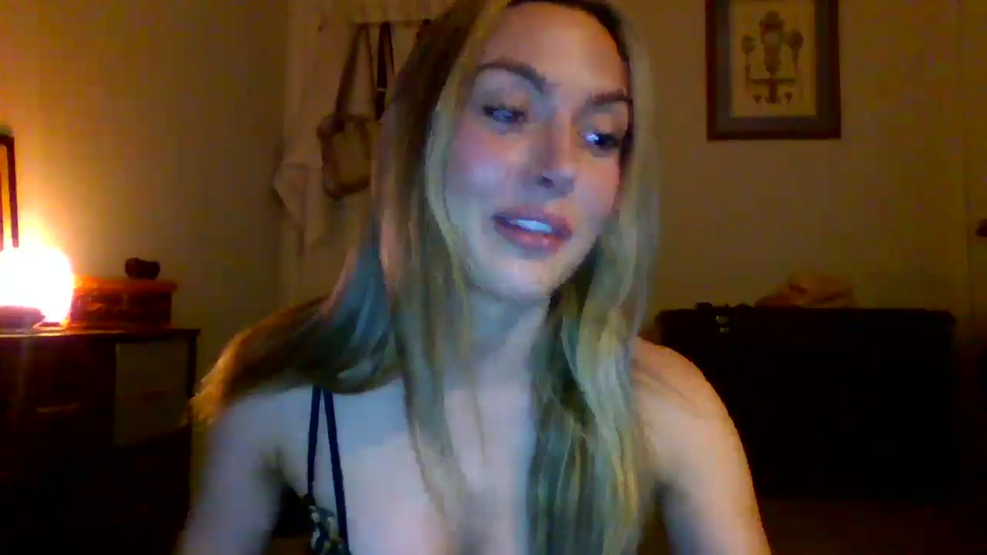 Gallery image thumbnail from Dakotadaniel's myfreecams stream on, 10/17/2024, 03:49 image 19 of 20