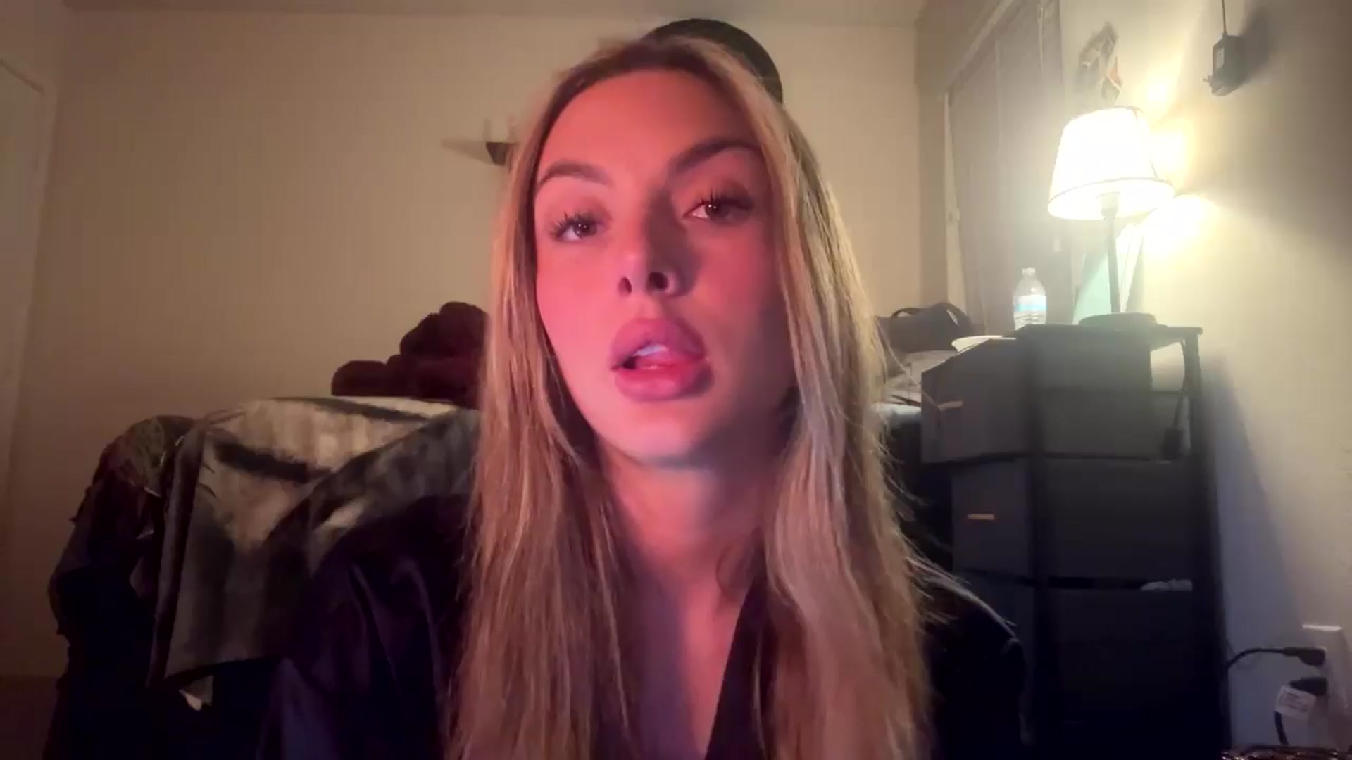 Gallery image thumbnail from Dakotadaniel's myfreecams stream on, 10/17/2024, 03:49 image 7 of 20