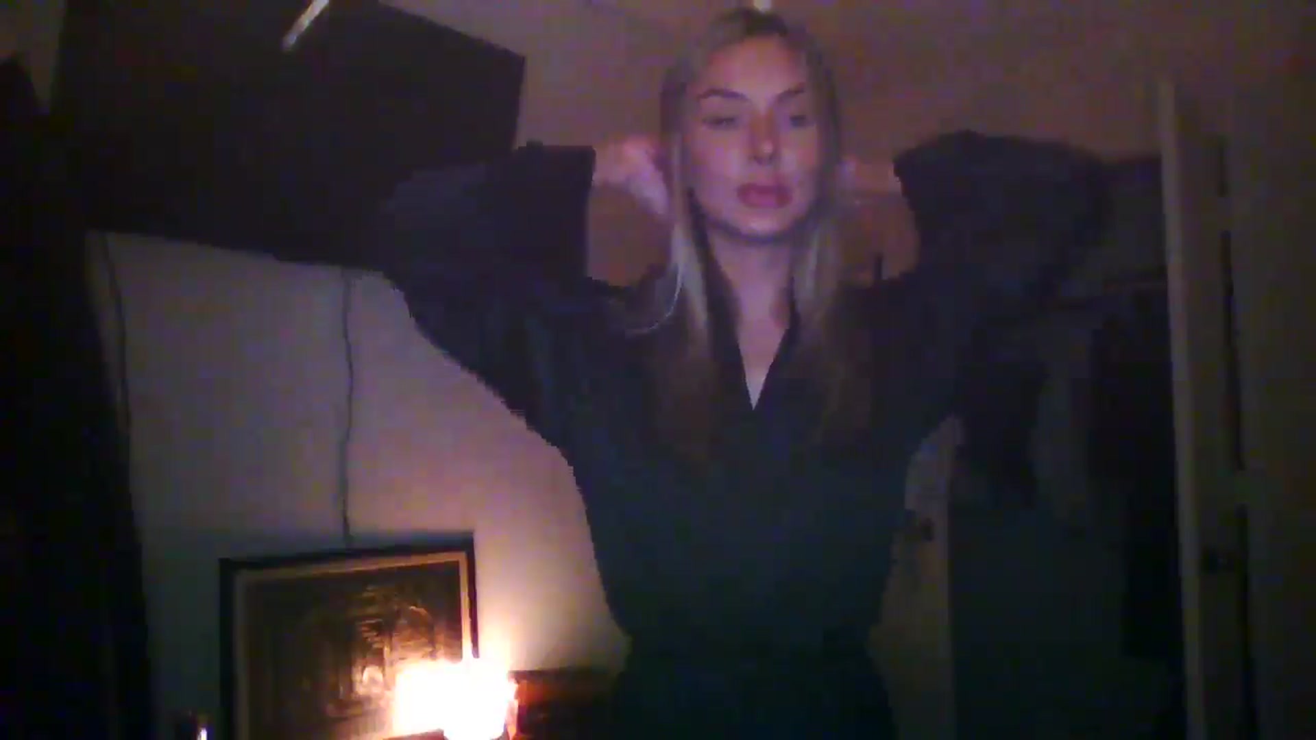 Gallery image thumbnail from Dakotadaniel's myfreecams stream on, 10/18/2024, 03:34 image 9 of 20