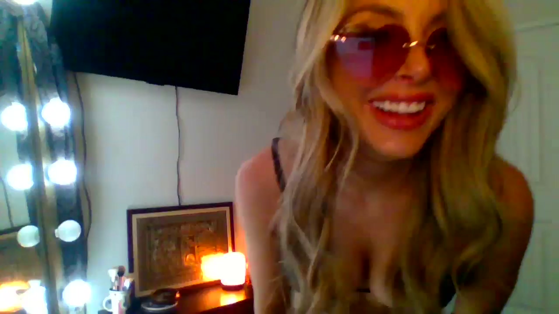 Gallery image thumbnail from Dakotadaniel's myfreecams stream on, 10/19/2024, 05:51 image 6 of 20