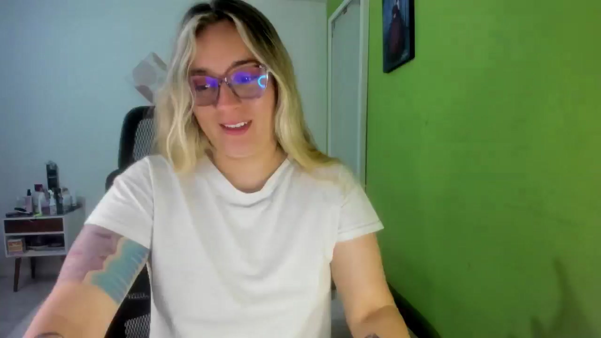 Gallery image thumbnail from Dalila333's myfreecams stream on, 11/03/2025, 11:59 image 10 of 20