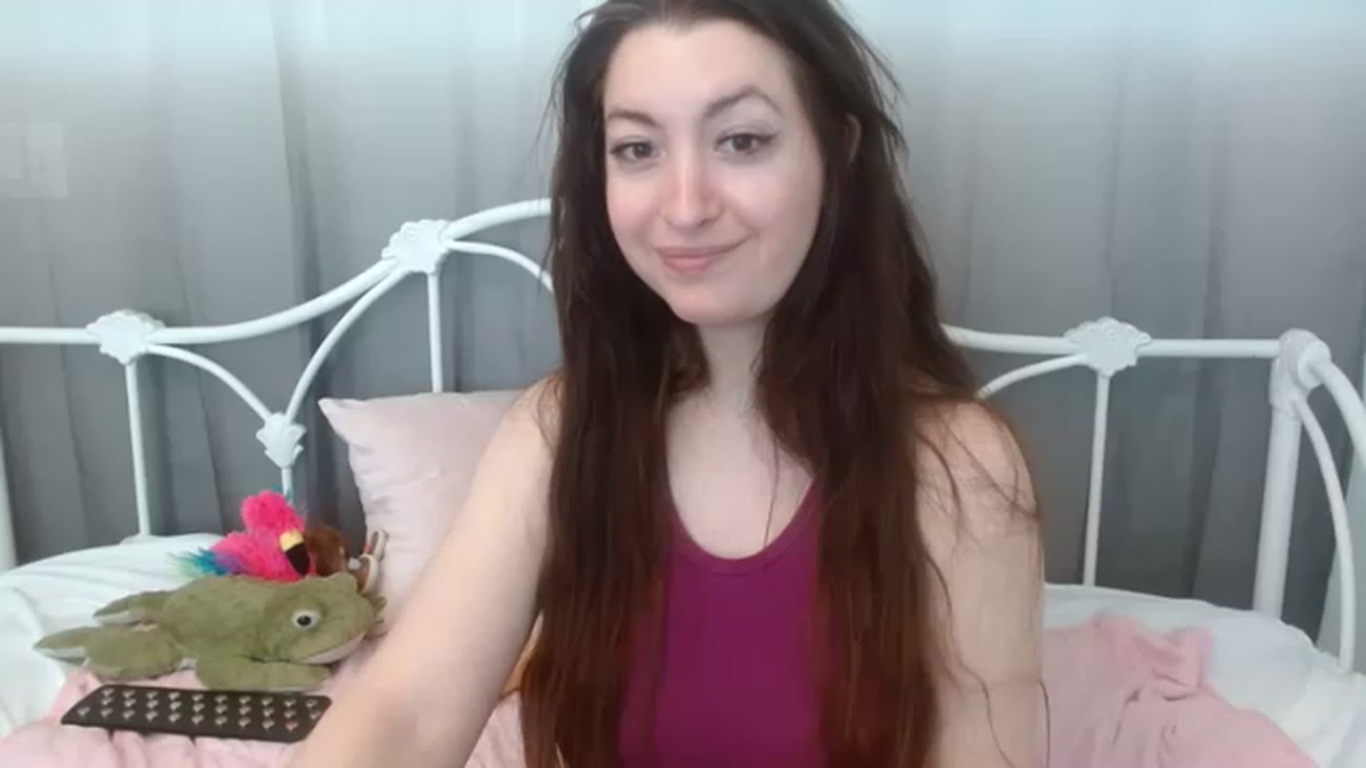 Gallery image thumbnail from DallasOhMy's myfreecams stream on, 12/01/2022, 19:29 image 12 of 20
