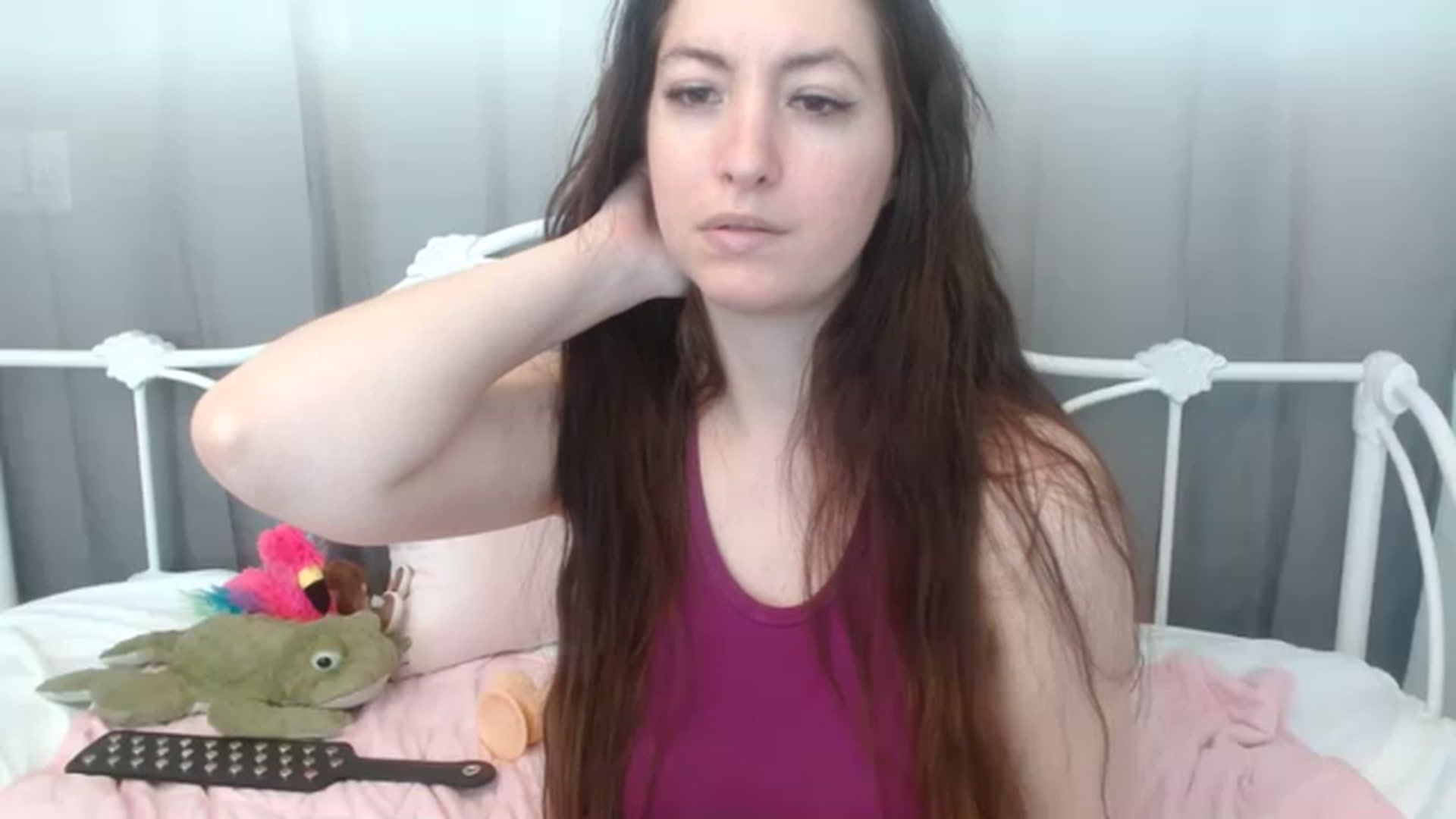 Gallery image thumbnail from DallasOhMy's myfreecams stream on, 12/01/2022, 19:29 image 10 of 20