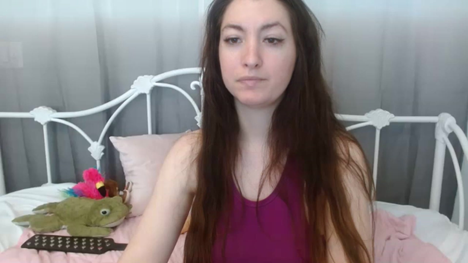 Gallery image thumbnail from DallasOhMy's myfreecams stream on, 12/01/2022, 19:29 image 8 of 20