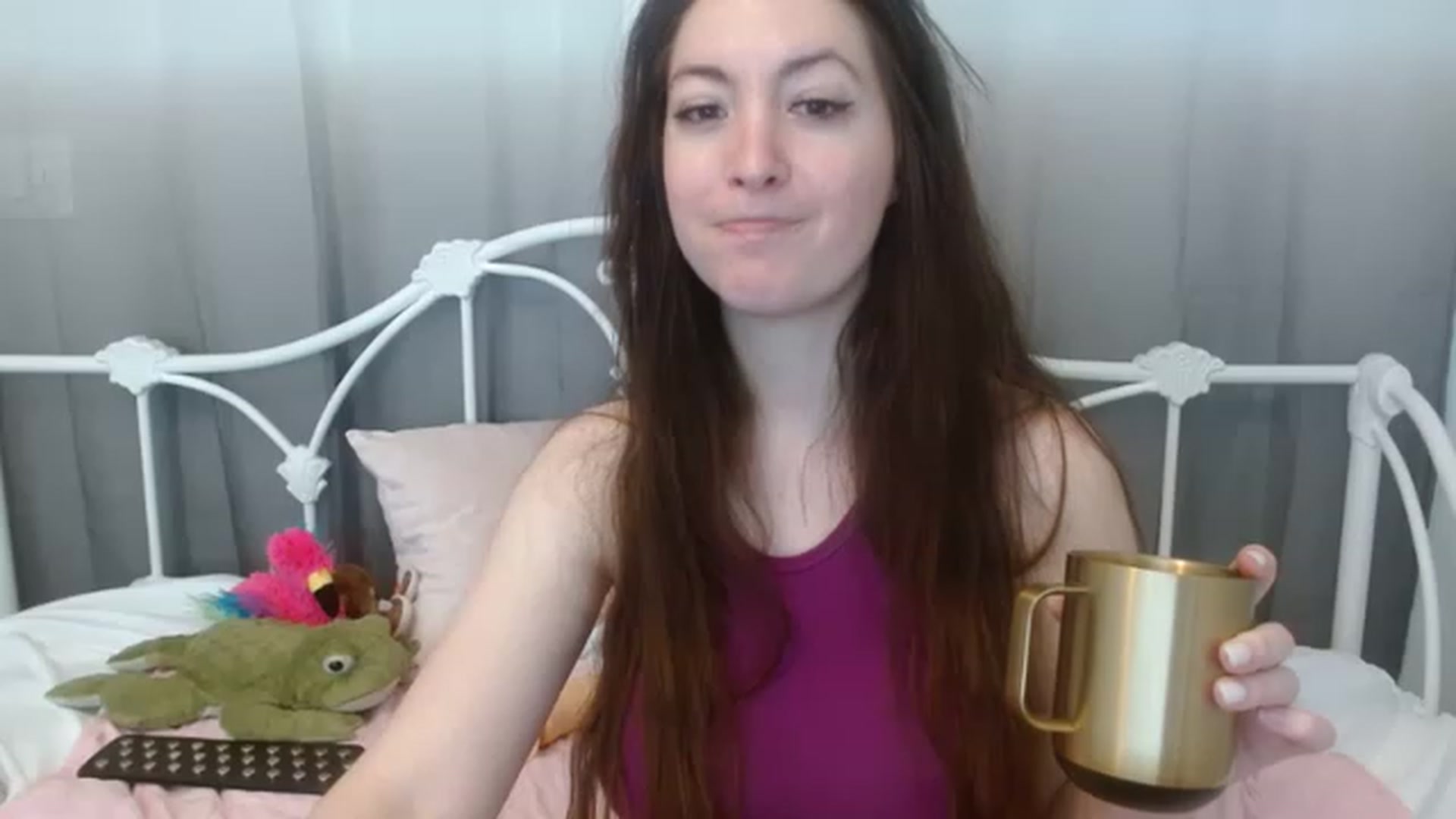 Gallery image thumbnail from DallasOhMy's myfreecams stream on, 12/01/2022, 19:29 image 4 of 20