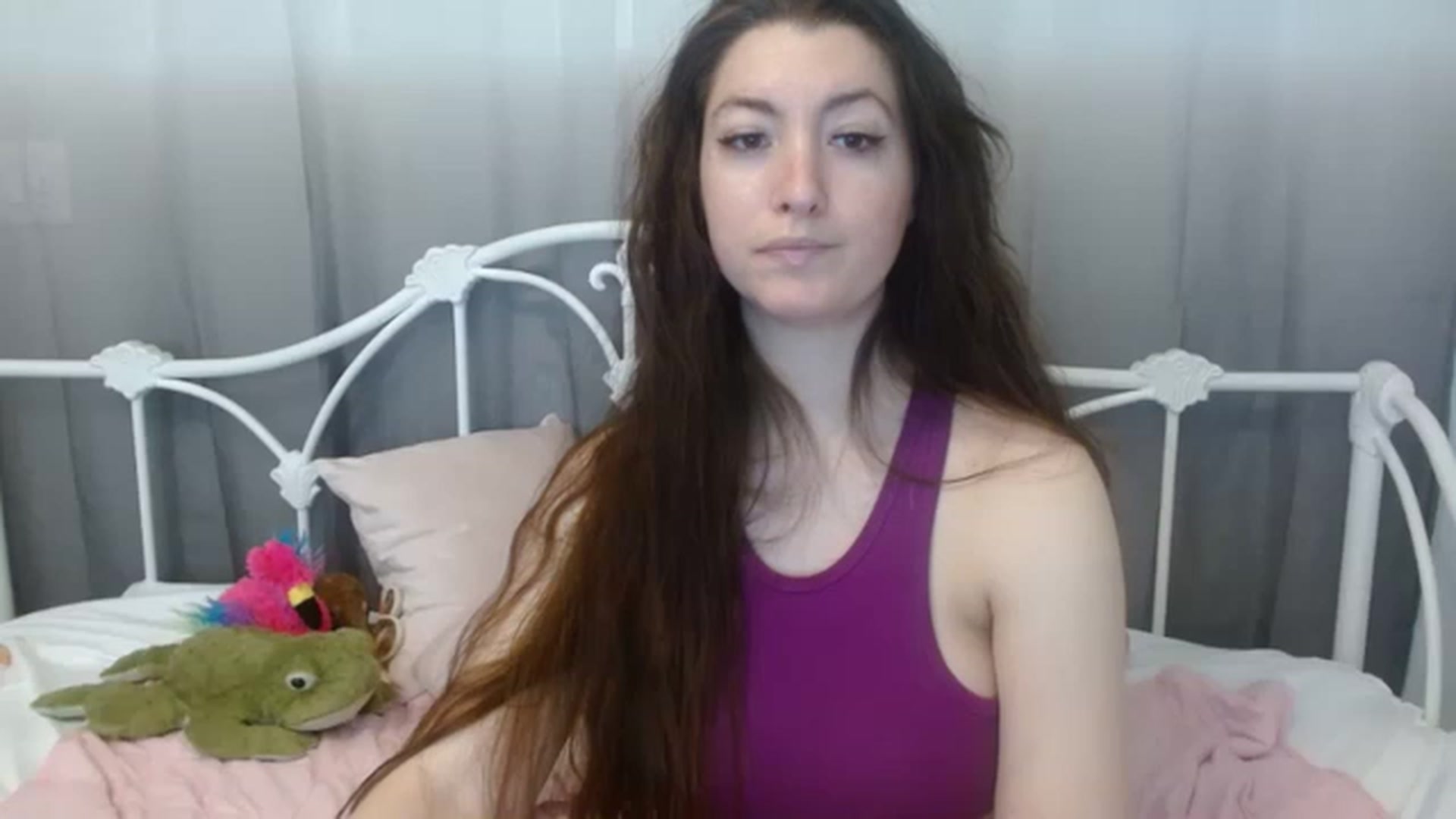Gallery image thumbnail from DallasOhMy's myfreecams stream on, 12/01/2022, 19:29 image 19 of 20