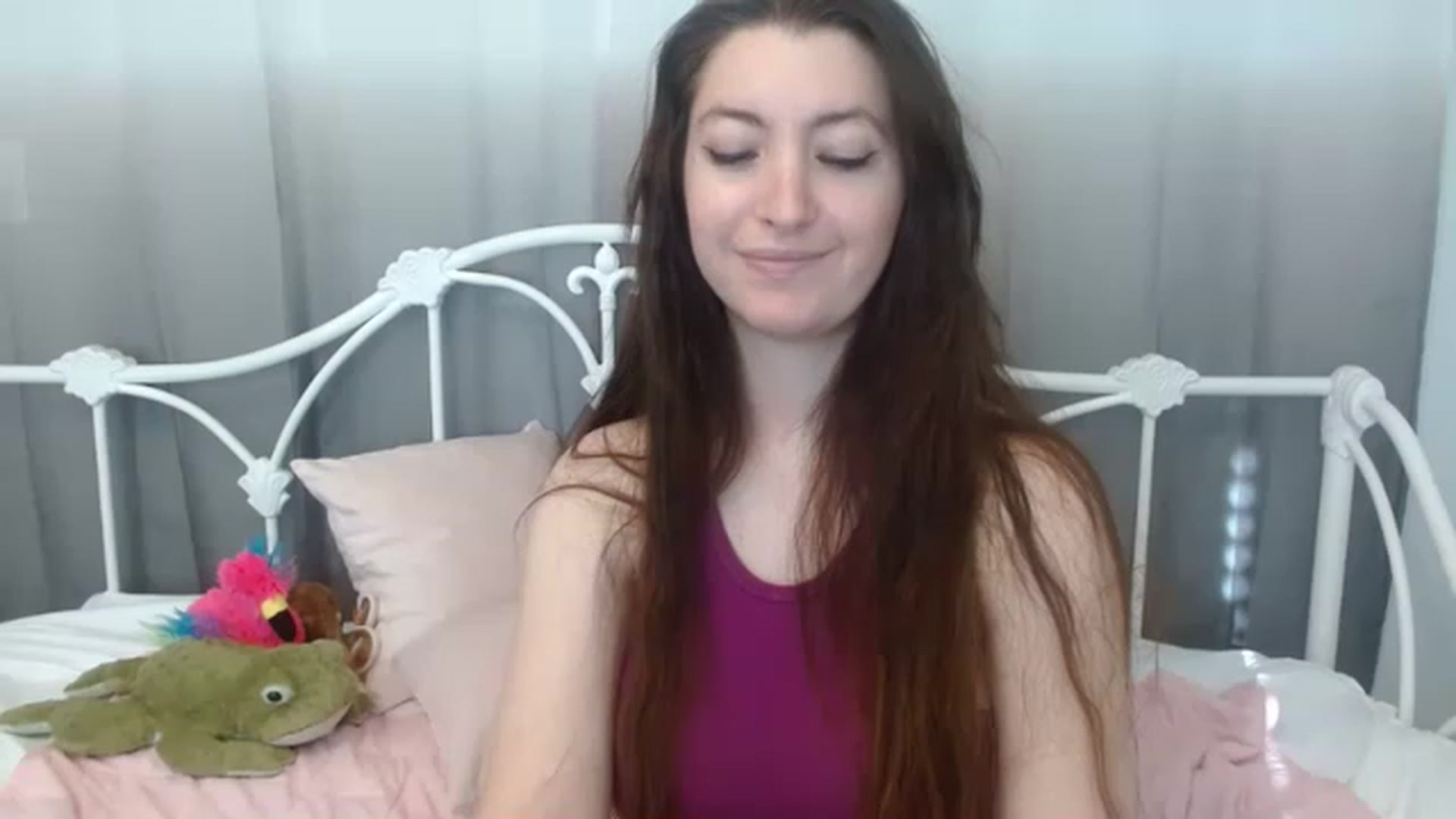 Gallery image thumbnail from DallasOhMy's myfreecams stream on, 12/01/2022, 21:31 image 6 of 20