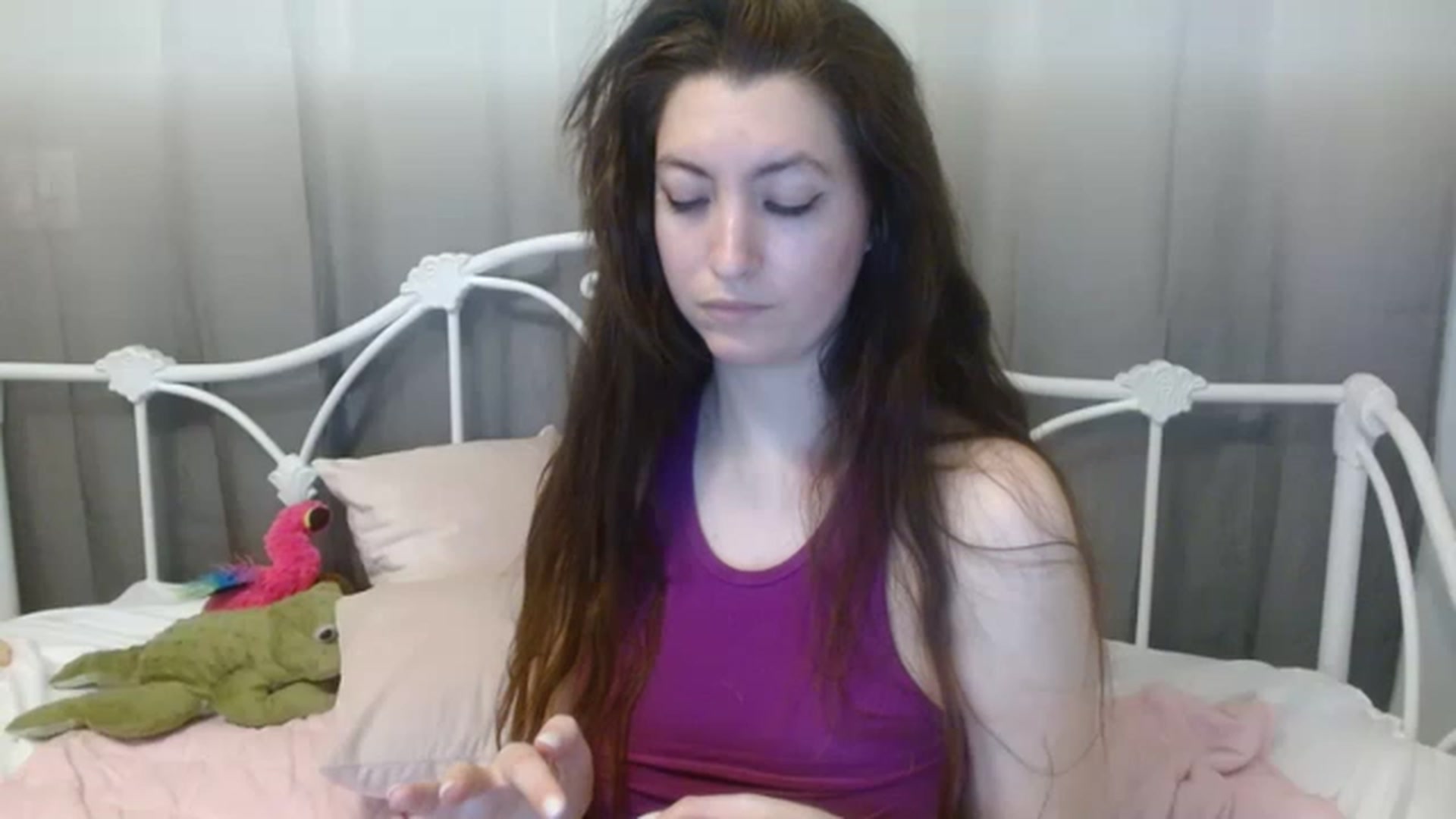 Gallery image thumbnail from DallasOhMy's myfreecams stream on, 12/01/2022, 23:11 image 16 of 20