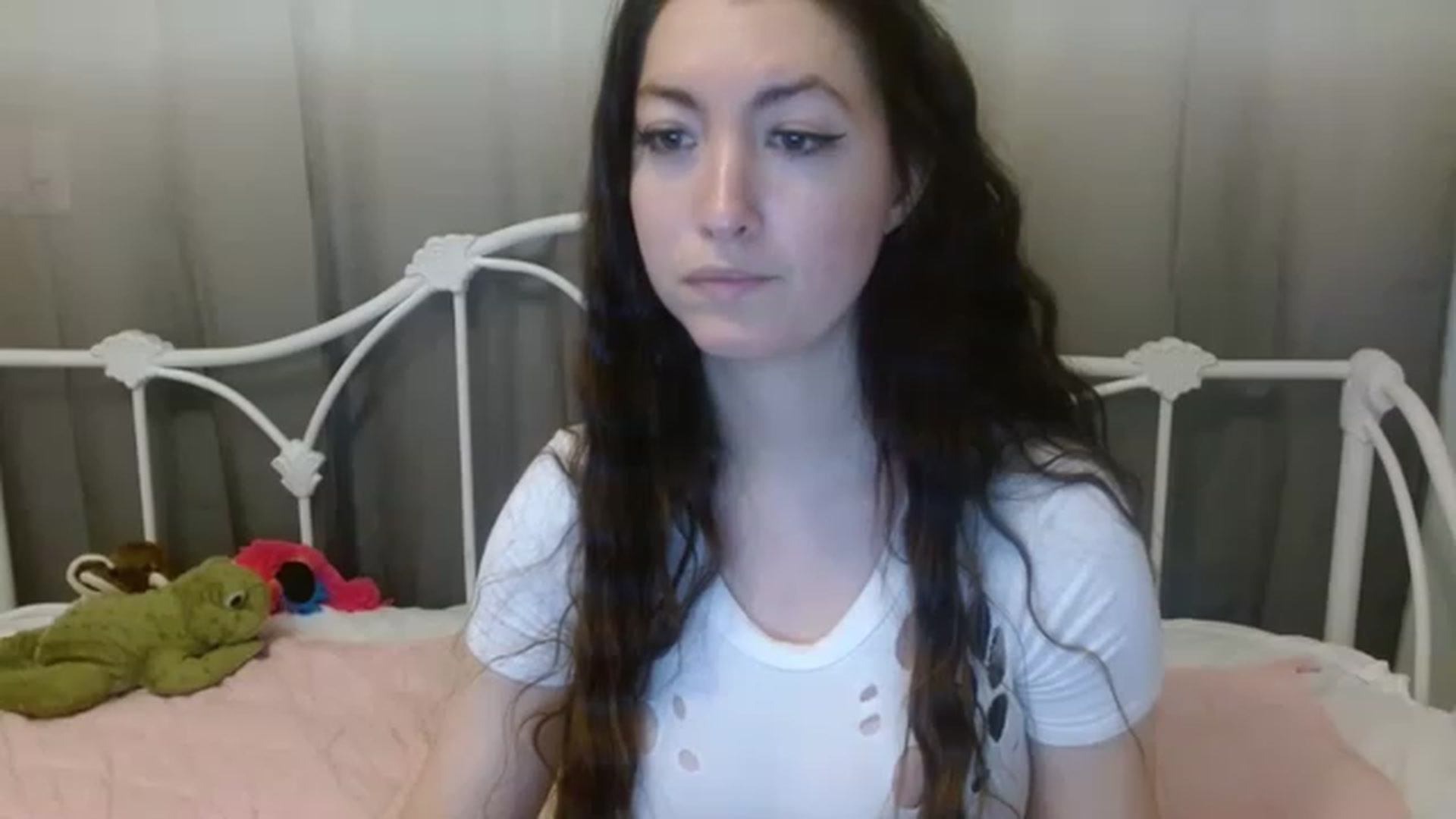 Gallery image thumbnail from DallasOhMy's myfreecams stream on, 12/05/2022, 24:35 image 8 of 20