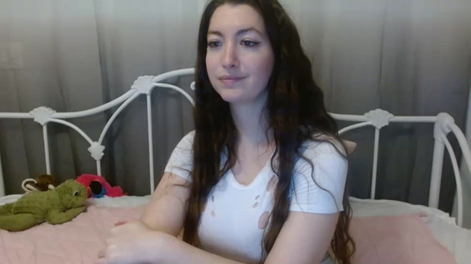 Gallery image thumbnail from DallasOhMy's myfreecams stream on, 12/05/2022, 24:35 image 5 of 20