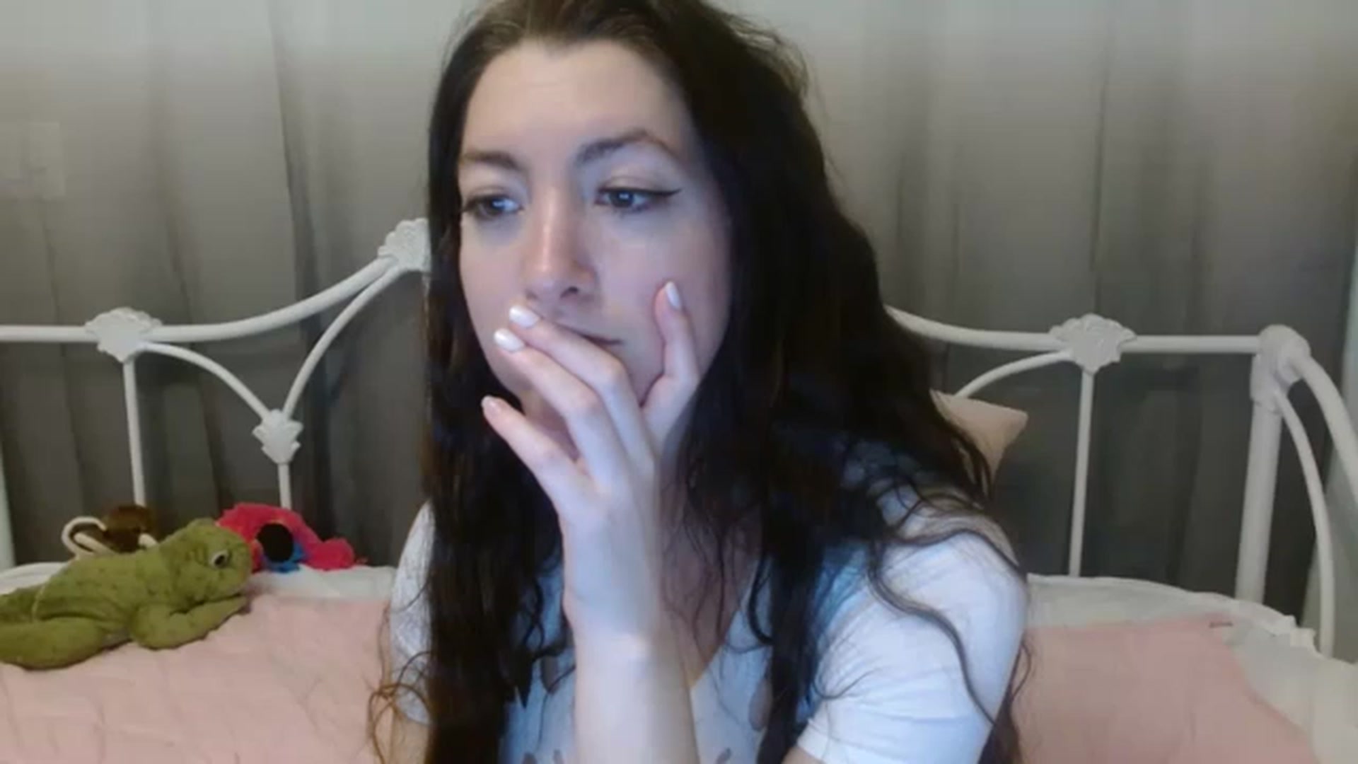 Gallery image thumbnail from DallasOhMy's myfreecams stream on, 12/05/2022, 24:35 image 2 of 20
