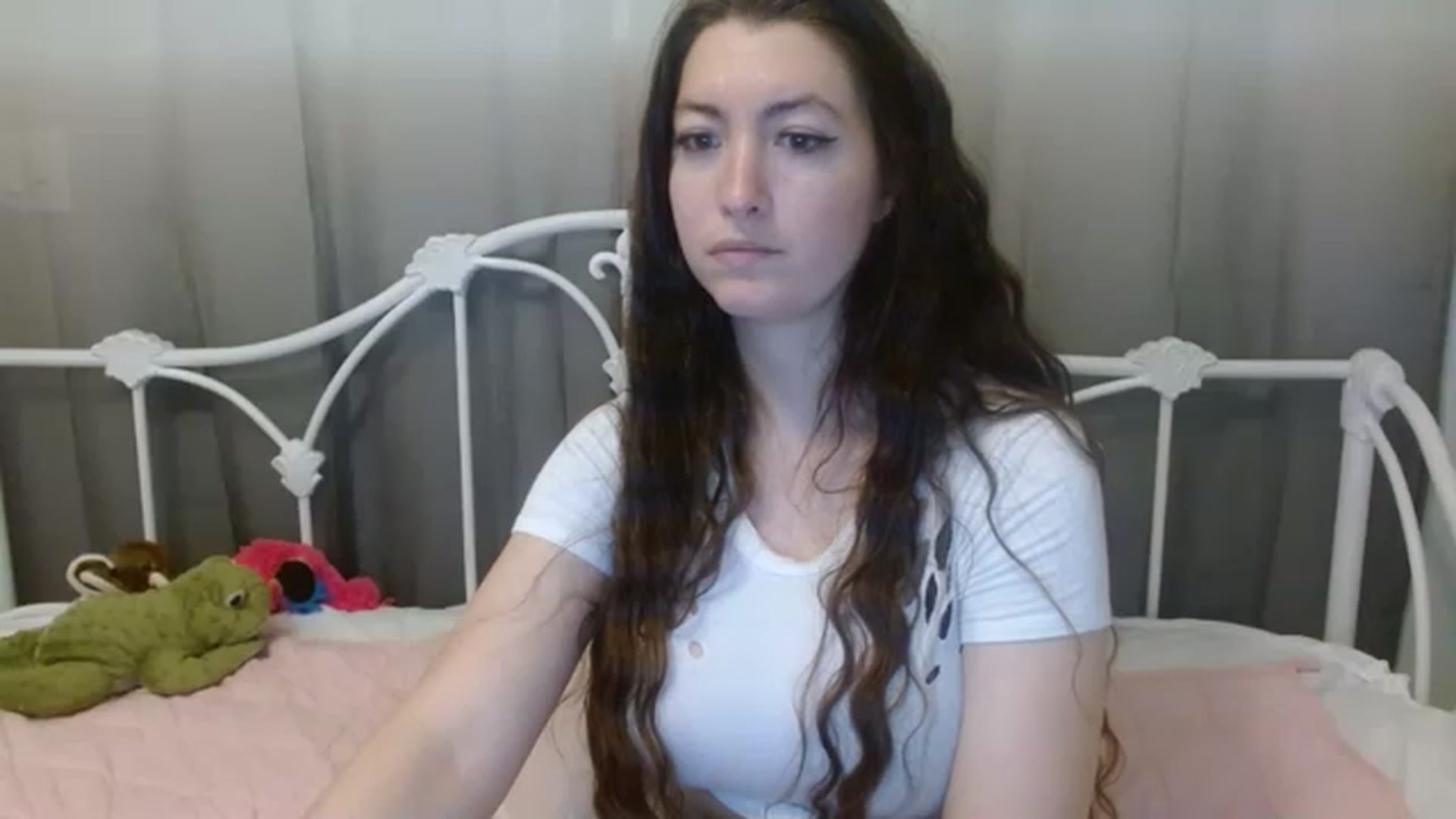 Gallery image thumbnail from DallasOhMy's myfreecams stream on, 12/05/2022, 24:35 image 10 of 20