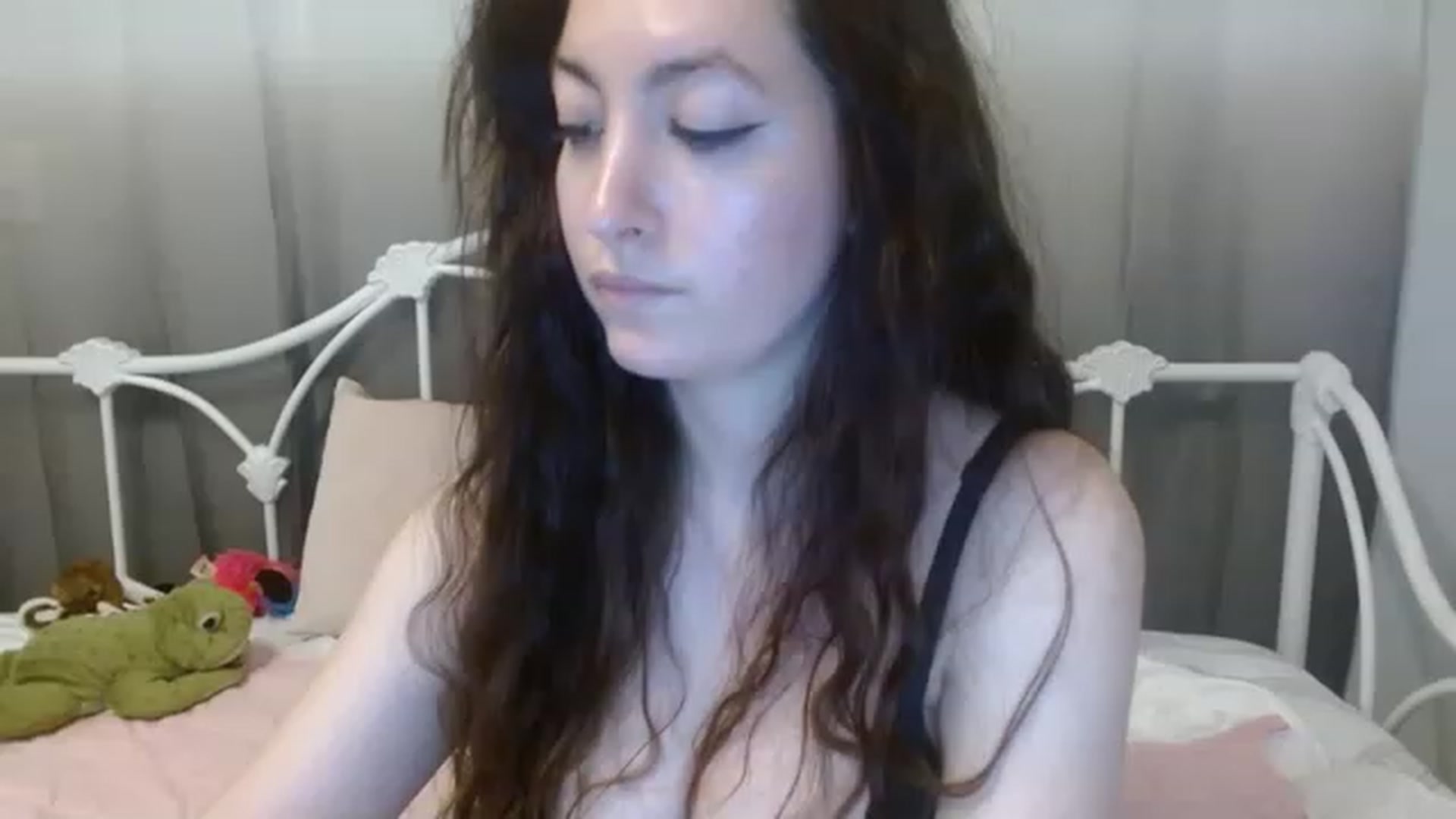 Gallery image thumbnail from DallasOhMy's myfreecams stream on, 12/06/2022, 04:58 image 20 of 20