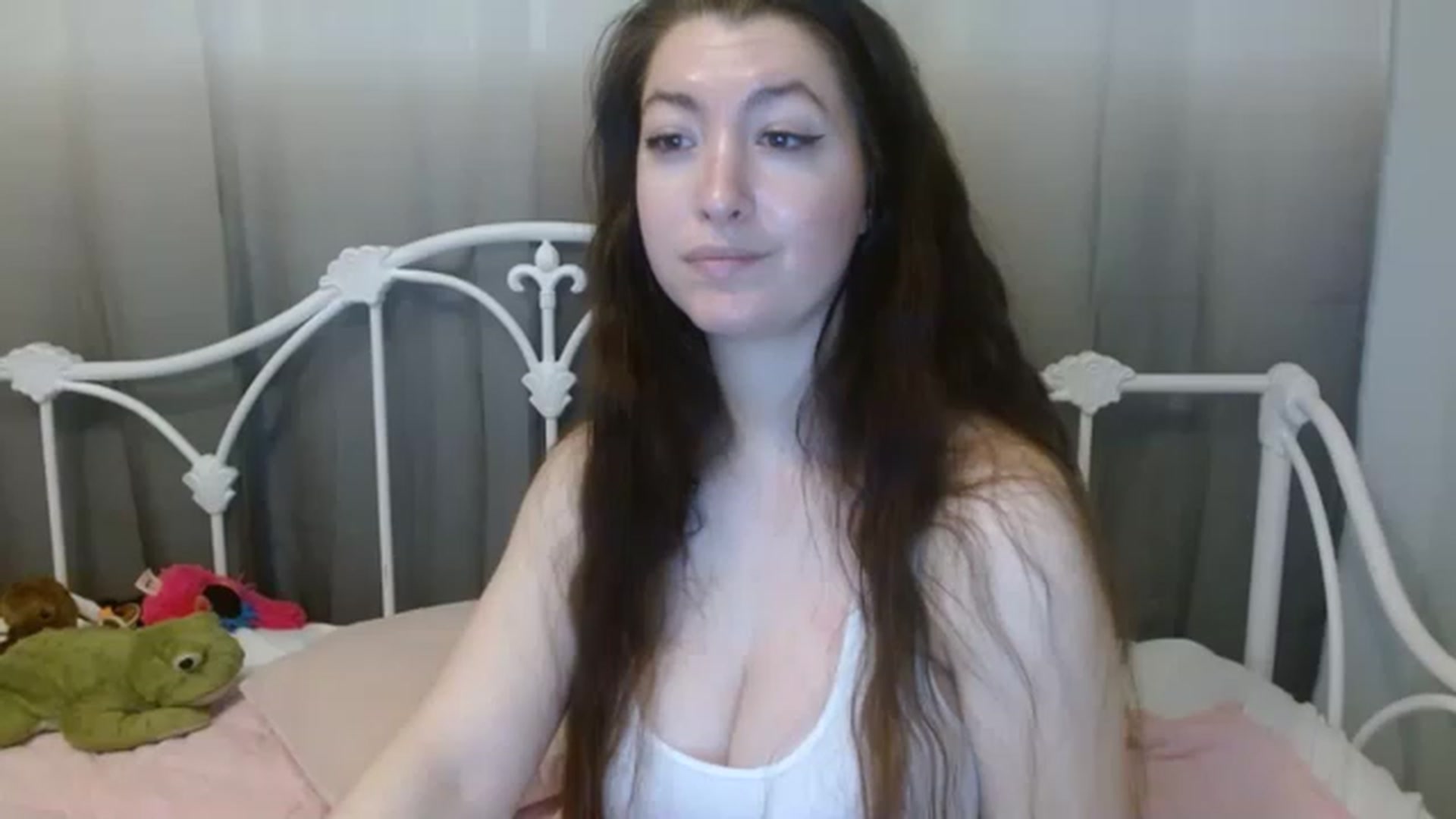 Gallery image thumbnail from DallasOhMy's myfreecams stream on, 12/10/2022, 22:12 image 12 of 20