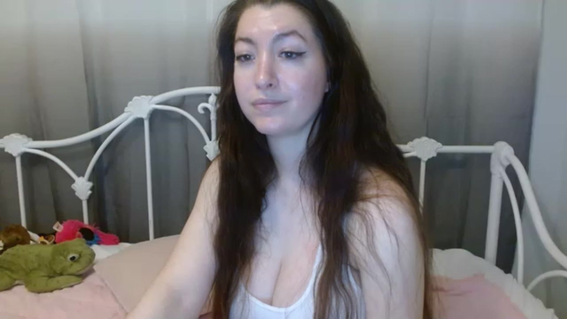 Gallery image thumbnail from DallasOhMy's myfreecams stream on, 12/10/2022, 22:12 image 11 of 20