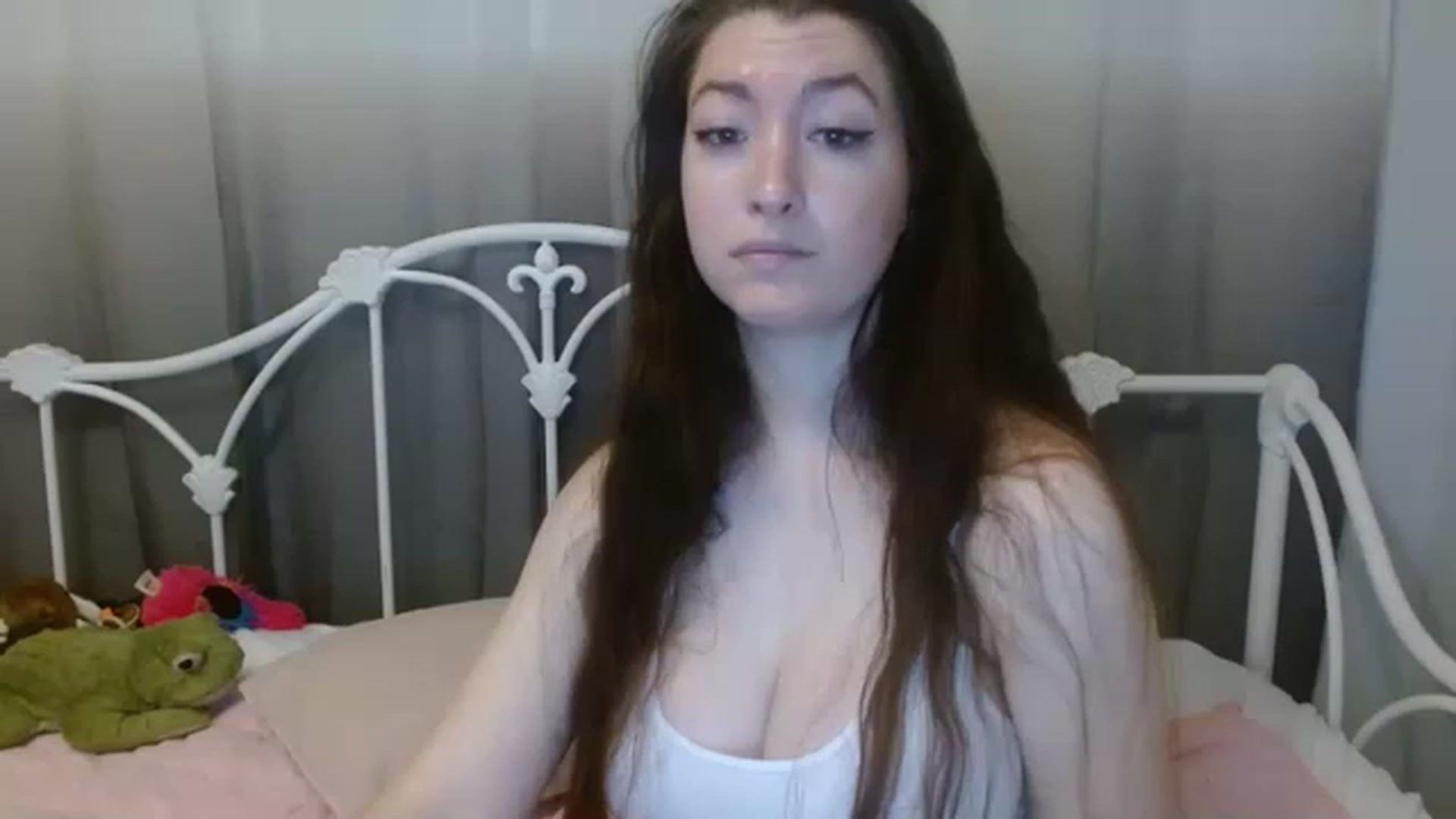 Gallery image thumbnail from DallasOhMy's myfreecams stream on, 12/10/2022, 22:12 image 7 of 20