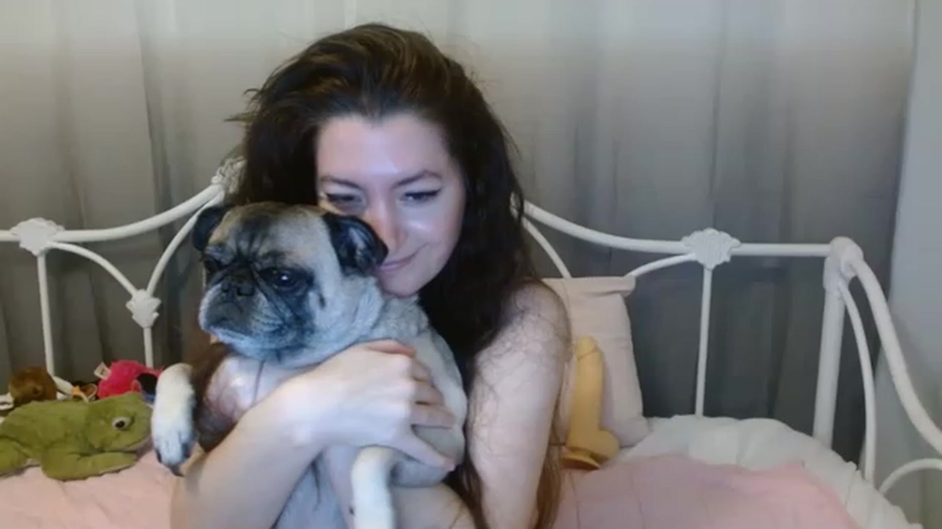 Gallery image thumbnail from DallasOhMy's myfreecams stream on, 12/11/2022, 01:33 image 3 of 20