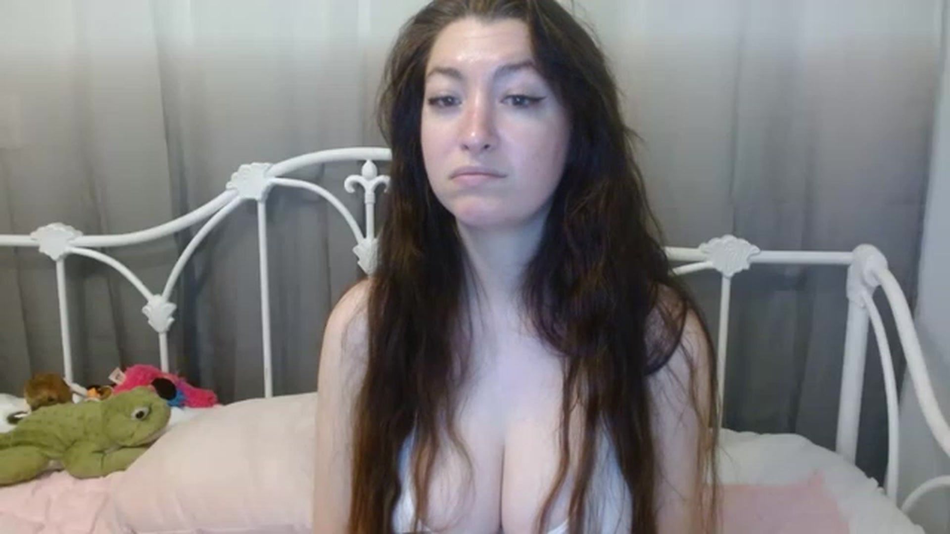 Gallery image thumbnail from DallasOhMy's myfreecams stream on, 12/11/2022, 01:33 image 13 of 20