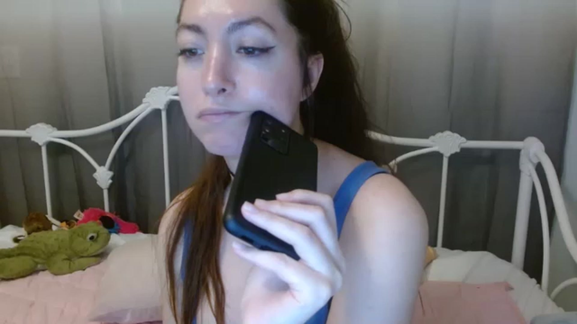 Gallery image thumbnail from DallasOhMy's myfreecams stream on, 12/11/2022, 03:15 image 16 of 20
