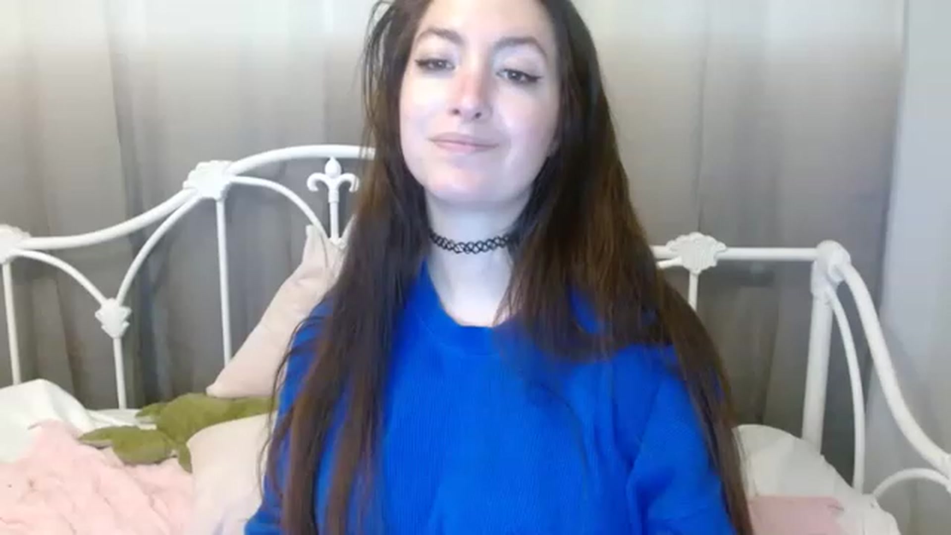Gallery image thumbnail from DallasOhMy's myfreecams stream on, 12/16/2022, 23:26 image 15 of 20