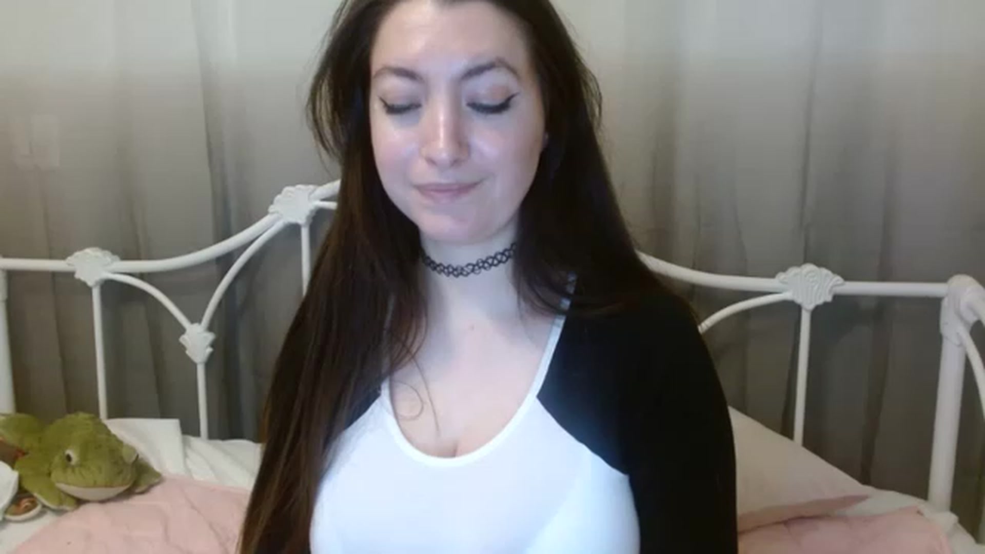 Gallery image thumbnail from DallasOhMy's myfreecams stream on, 12/28/2022, 03:38 image 7 of 20