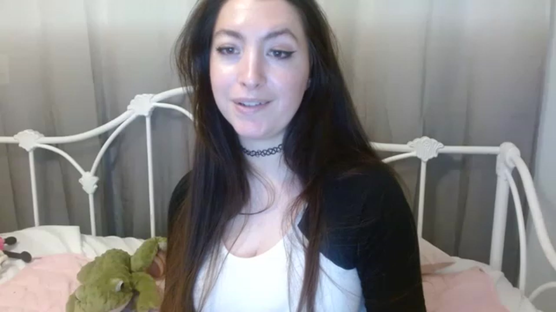 Gallery image thumbnail from DallasOhMy's myfreecams stream on, 12/28/2022, 03:38 image 19 of 20