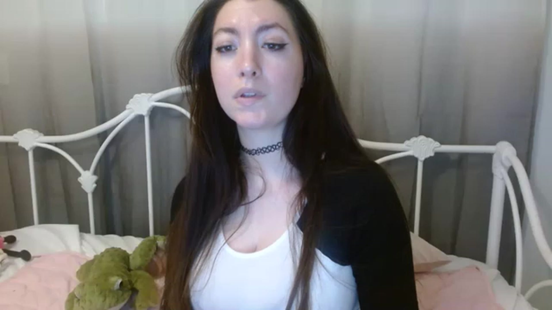 Gallery image thumbnail from DallasOhMy's myfreecams stream on, 12/28/2022, 03:38 image 18 of 20