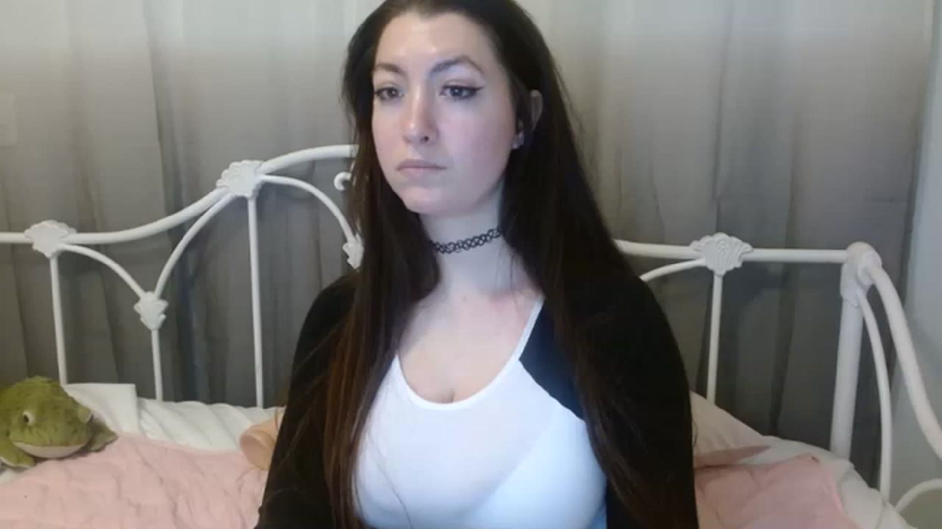 Gallery image thumbnail from DallasOhMy's myfreecams stream on, 12/28/2022, 03:38 image 13 of 20