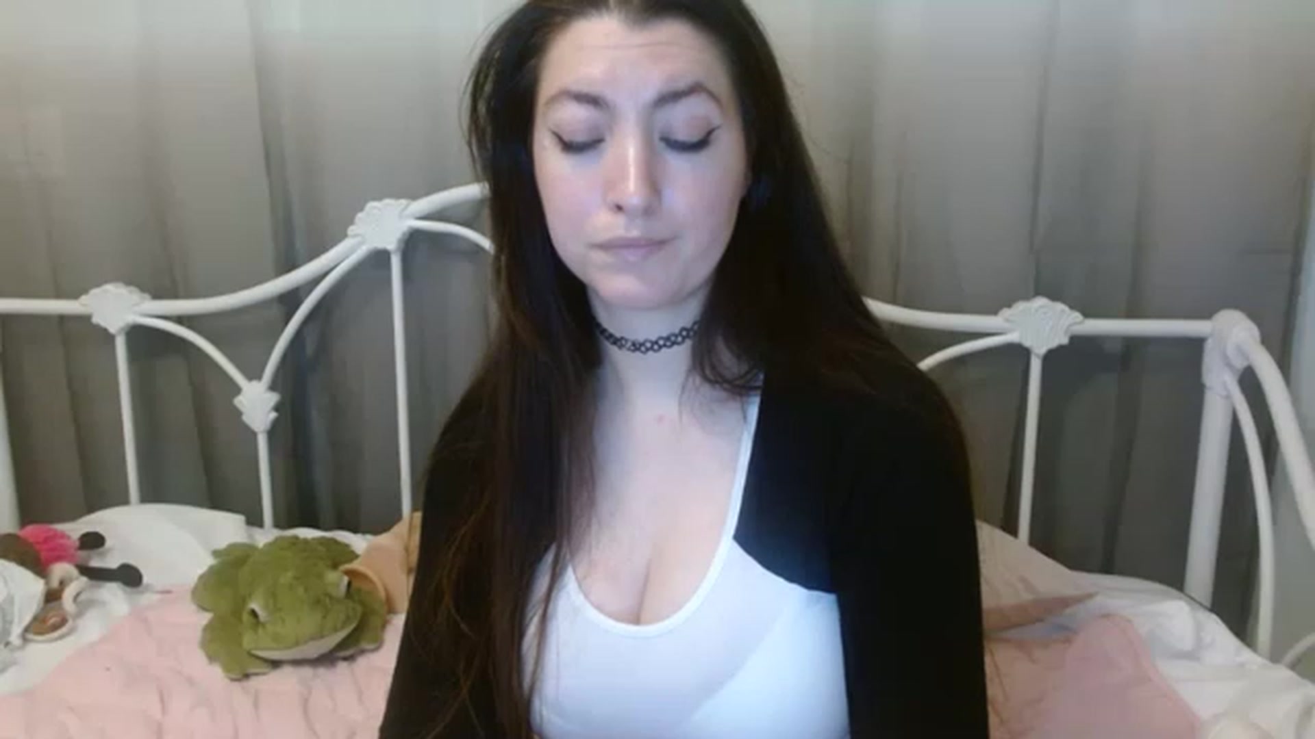 Gallery image thumbnail from DallasOhMy's myfreecams stream on, 12/28/2022, 04:34 image 19 of 20