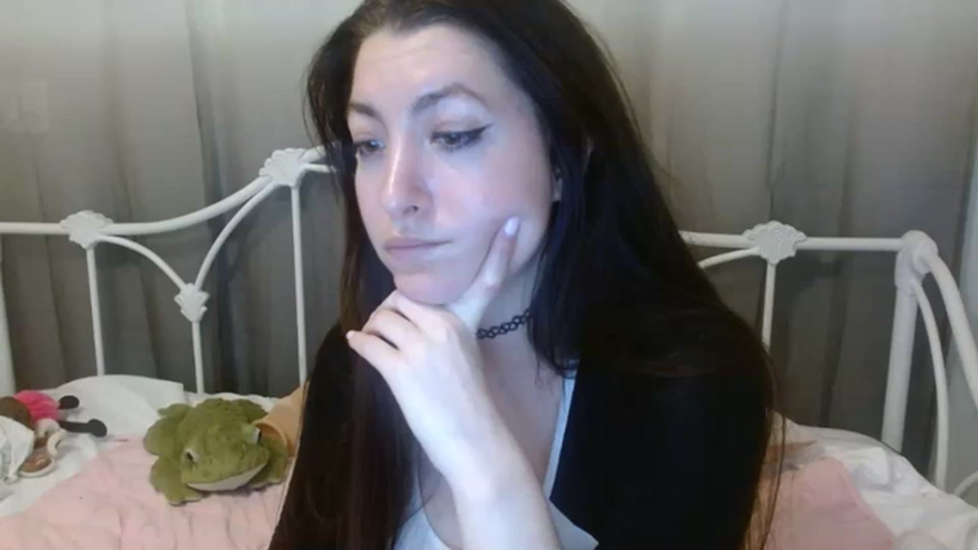Gallery image thumbnail from DallasOhMy's myfreecams stream on, 12/28/2022, 04:34 image 13 of 20