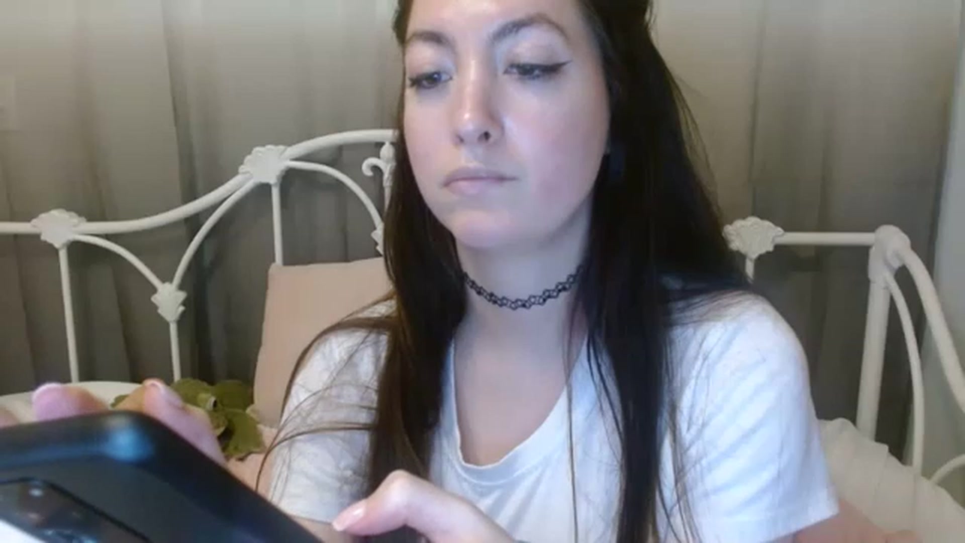 Gallery image thumbnail from DallasOhMy's myfreecams stream on, 12/30/2022, 24:45 image 19 of 20