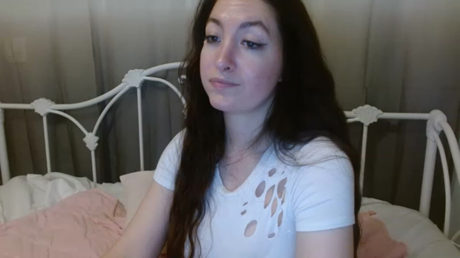 Gallery image thumbnail from DallasOhMy's myfreecams stream on, 01/06/2023, 02:45 image 7 of 20