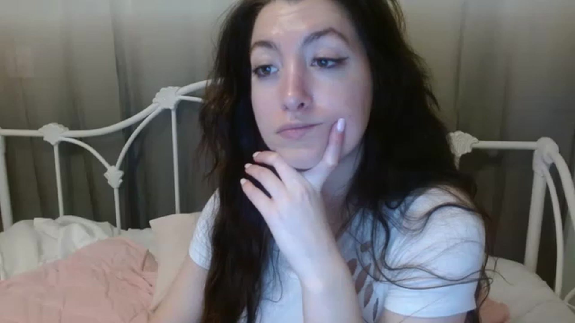 Gallery image thumbnail from DallasOhMy's myfreecams stream on, 01/06/2023, 02:45 image 11 of 20