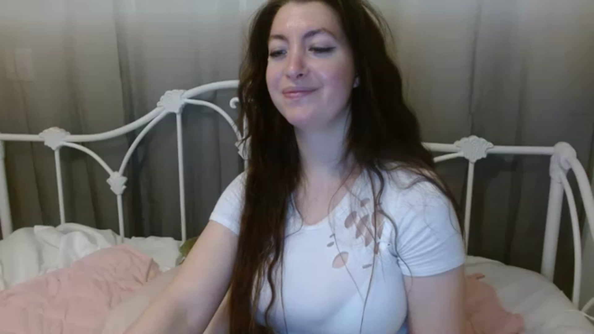 Gallery image thumbnail from DallasOhMy's myfreecams stream on, 01/06/2023, 02:45 image 13 of 20