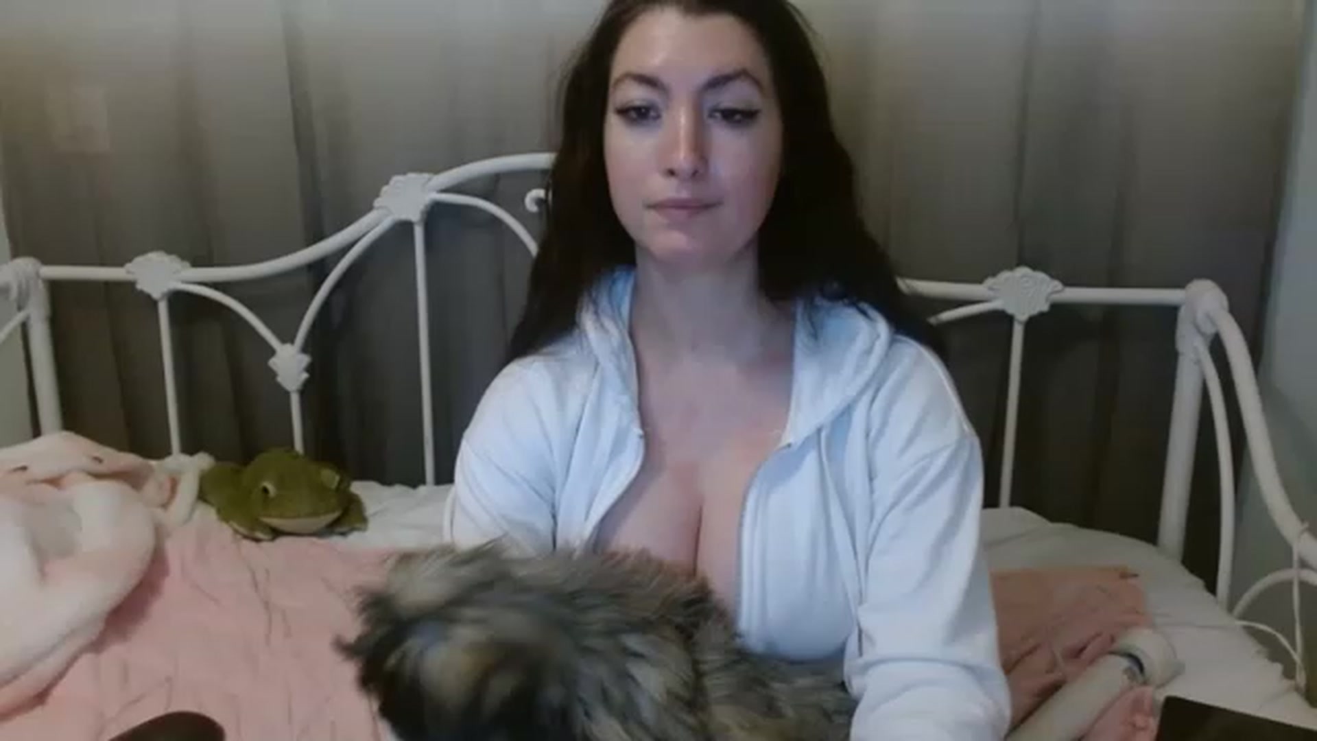 Gallery image thumbnail from DallasOhMy's myfreecams stream on, 01/07/2023, 02:20 image 5 of 20