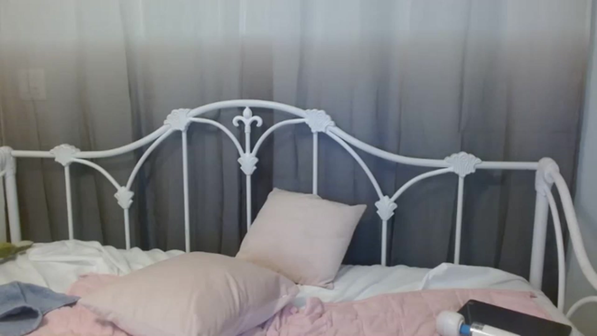 Gallery image thumbnail from DallasOhMy's myfreecams stream on, 01/14/2023, 02:04 image 20 of 20