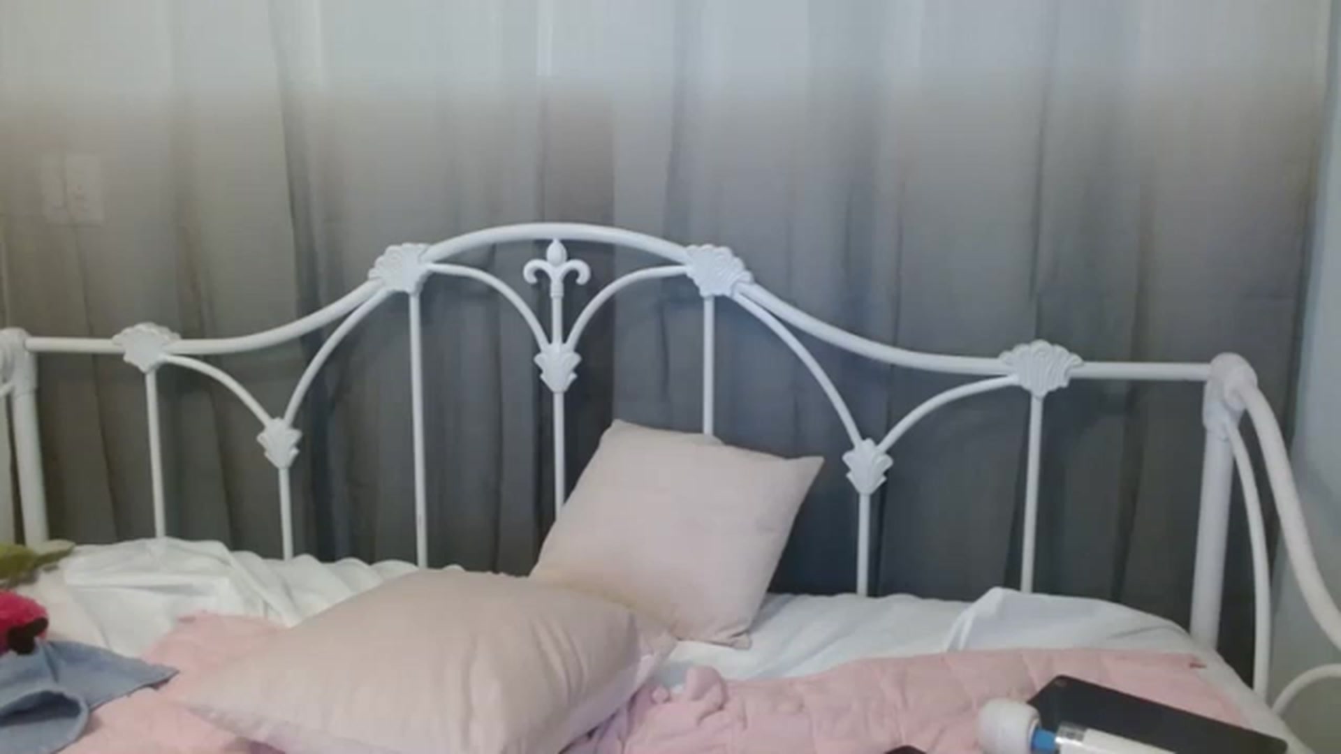 Gallery image thumbnail from DallasOhMy's myfreecams stream on, 01/14/2023, 02:34 image 7 of 20