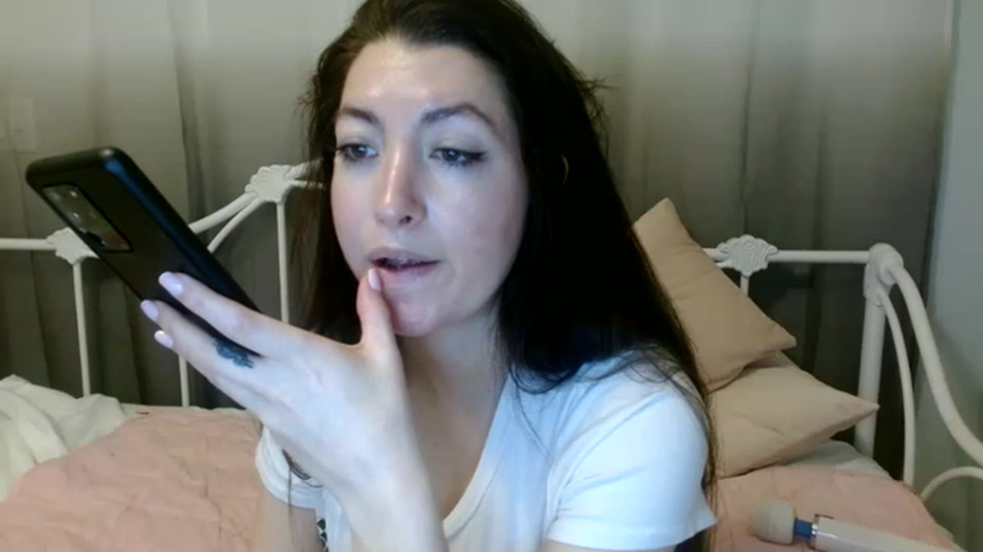 Gallery image thumbnail from DallasOhMy's myfreecams stream on, 01/16/2023, 20:55 image 4 of 20