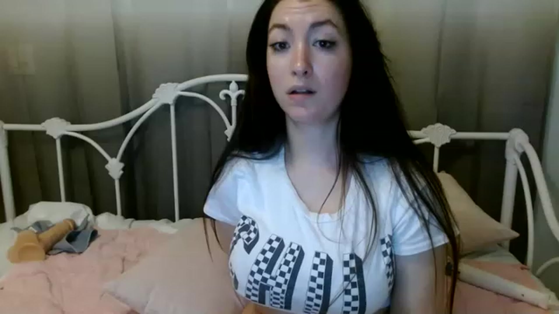 Gallery image thumbnail from DallasOhMy's myfreecams stream on, 01/17/2023, 01:12 image 13 of 20