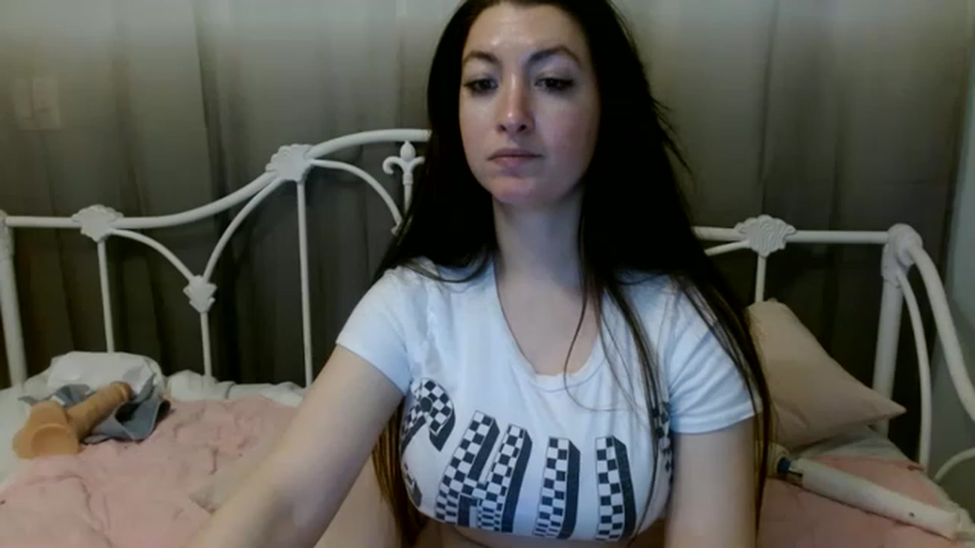 Gallery image thumbnail from DallasOhMy's myfreecams stream on, 01/17/2023, 01:12 image 9 of 20