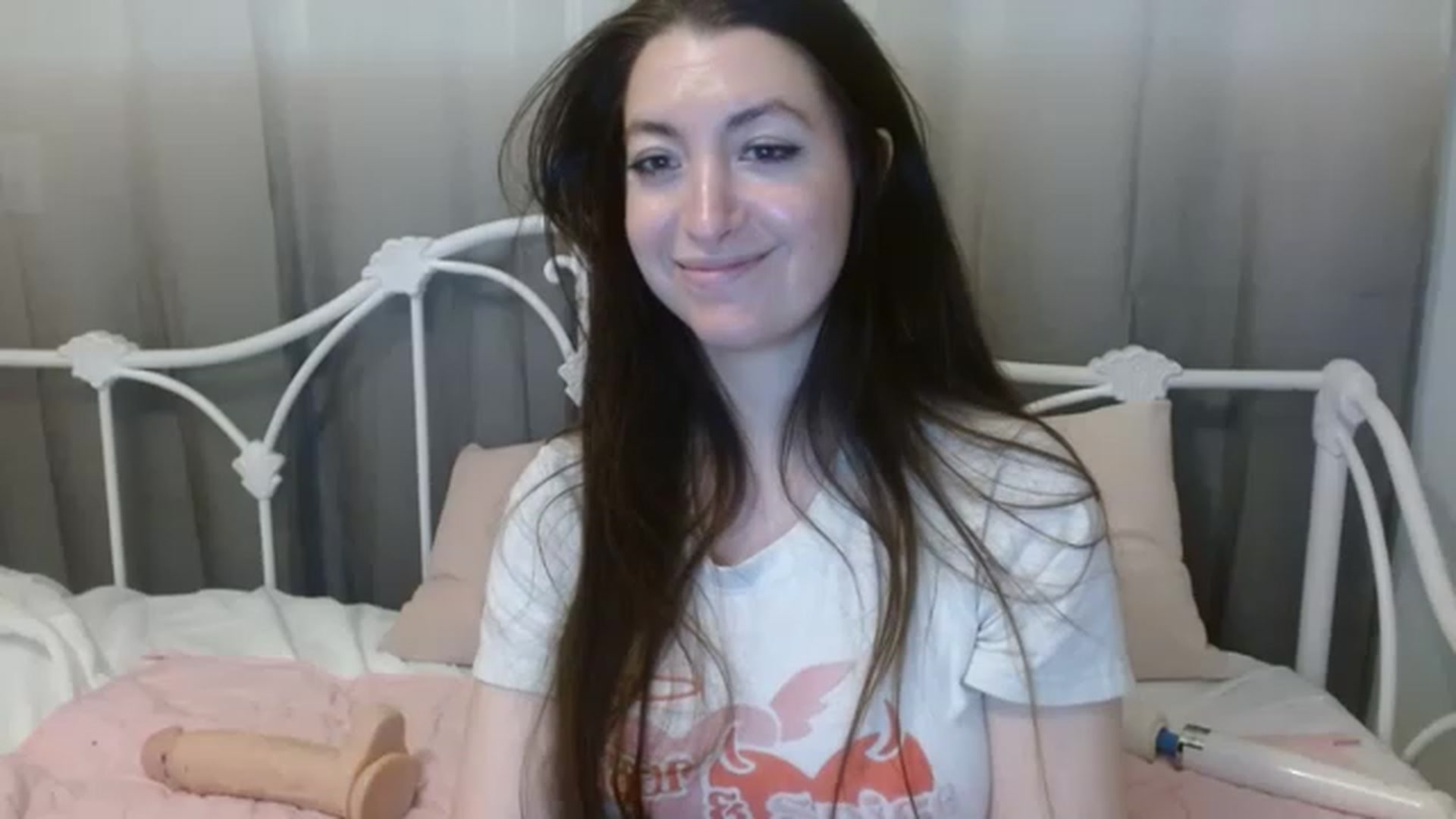 Gallery image thumbnail from DallasOhMy's myfreecams stream on, 01/18/2023, 21:51 image 15 of 20