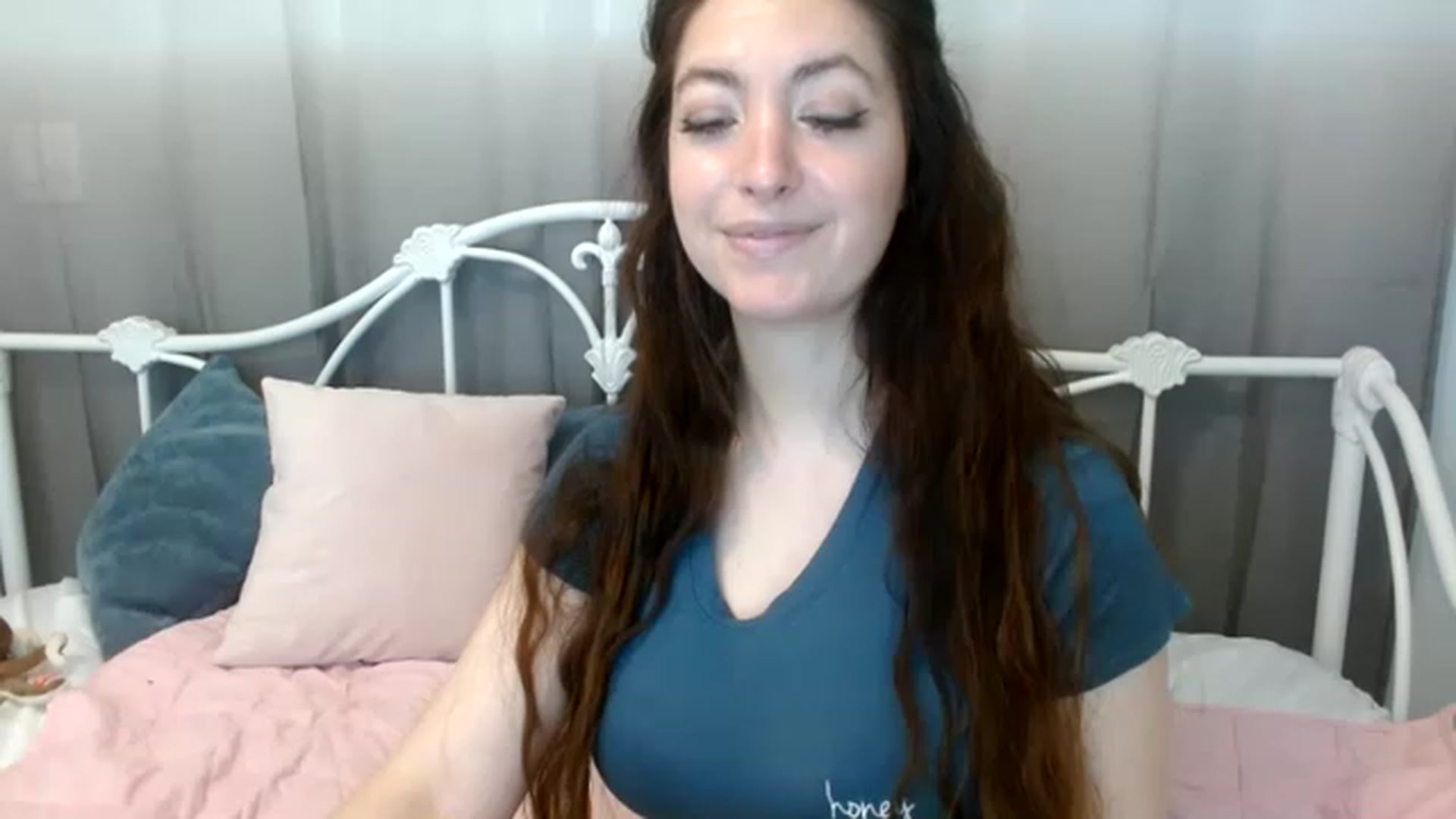 Gallery image thumbnail from DallasOhMy's myfreecams stream on, 01/27/2023, 17:59 image 3 of 20