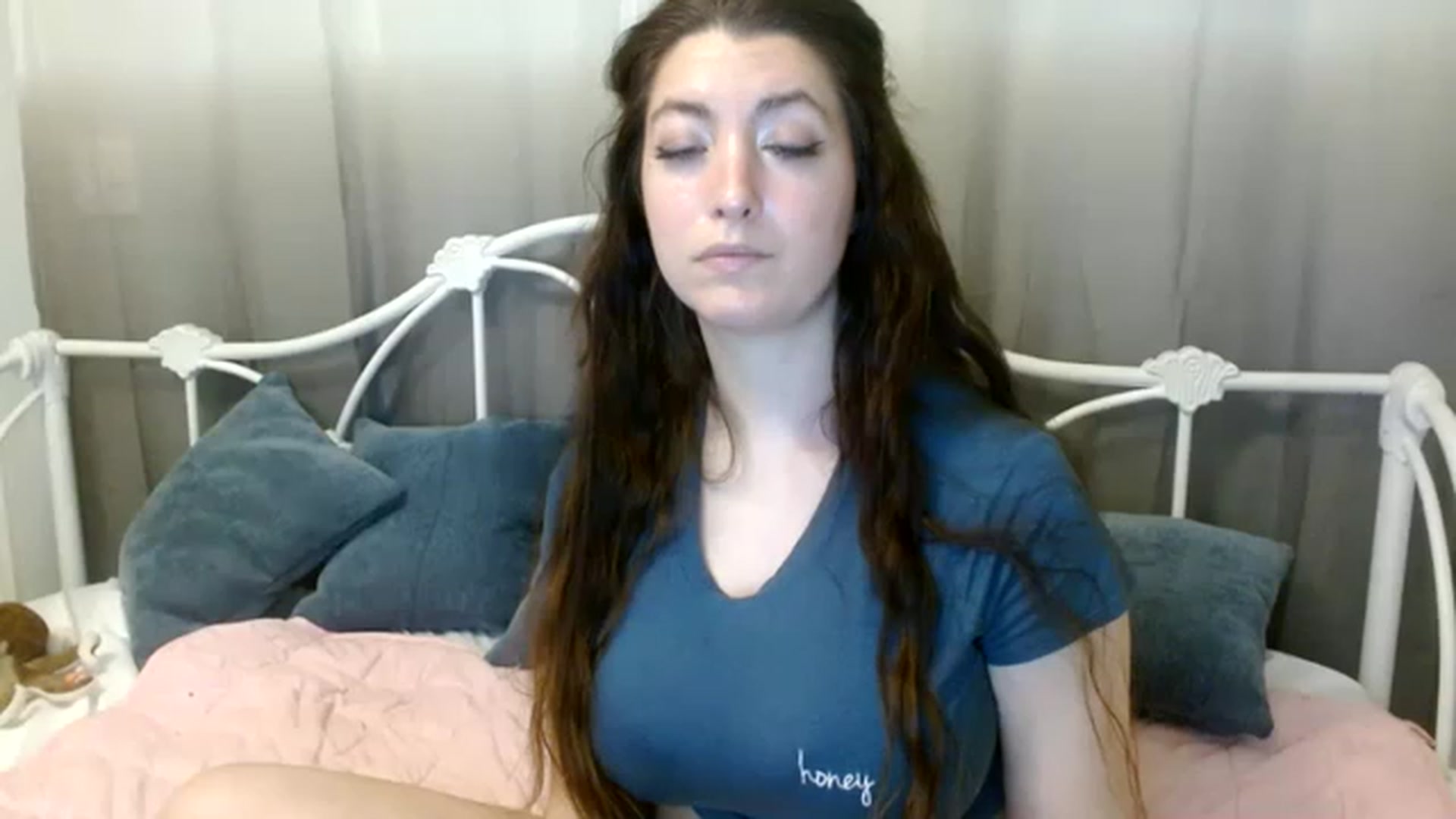 Gallery image thumbnail from DallasOhMy's myfreecams stream on, 01/28/2023, 24:22 image 19 of 20