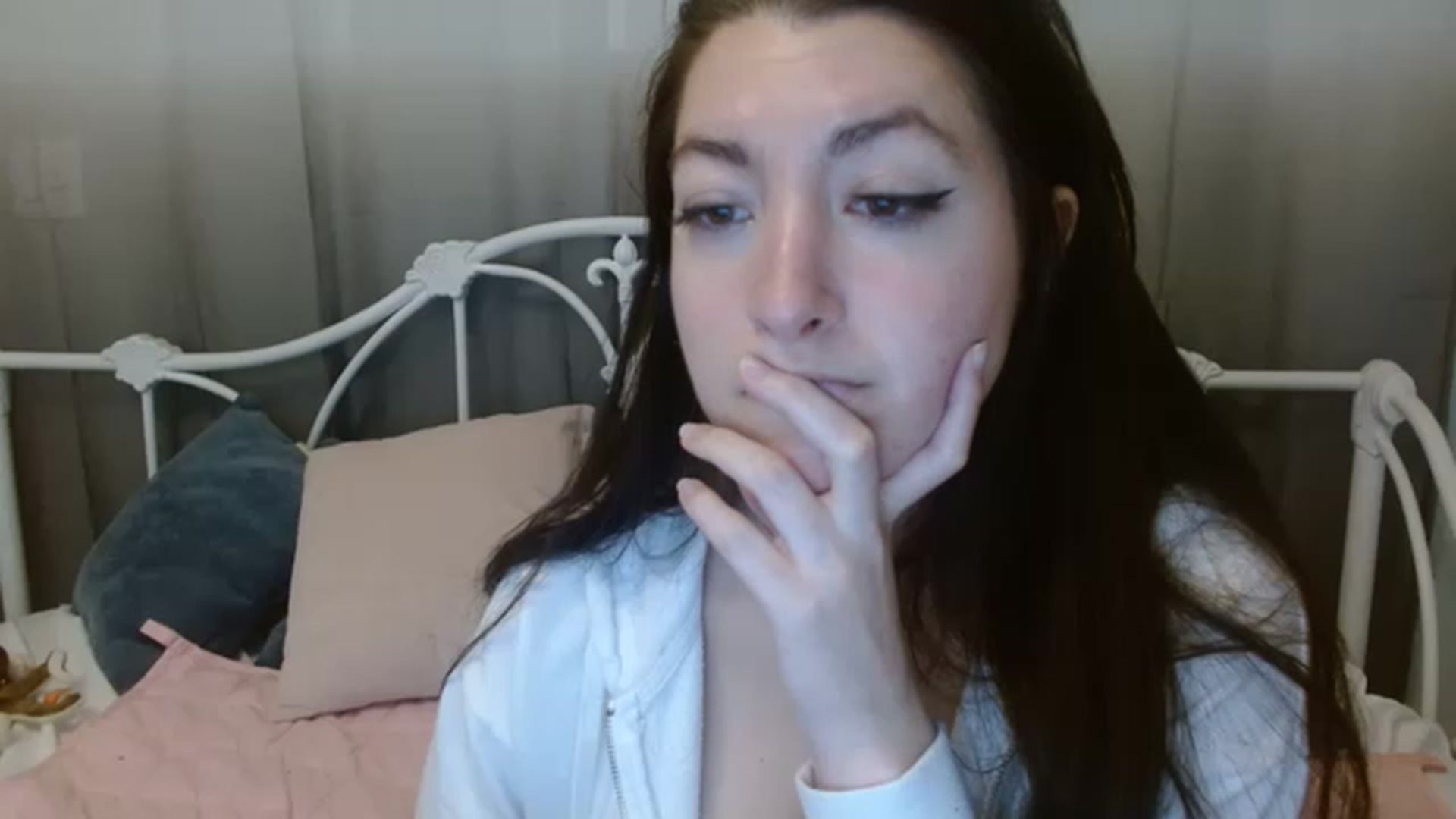 Gallery image thumbnail from DallasOhMy's myfreecams stream on, 02/03/2023, 17:13 image 7 of 20