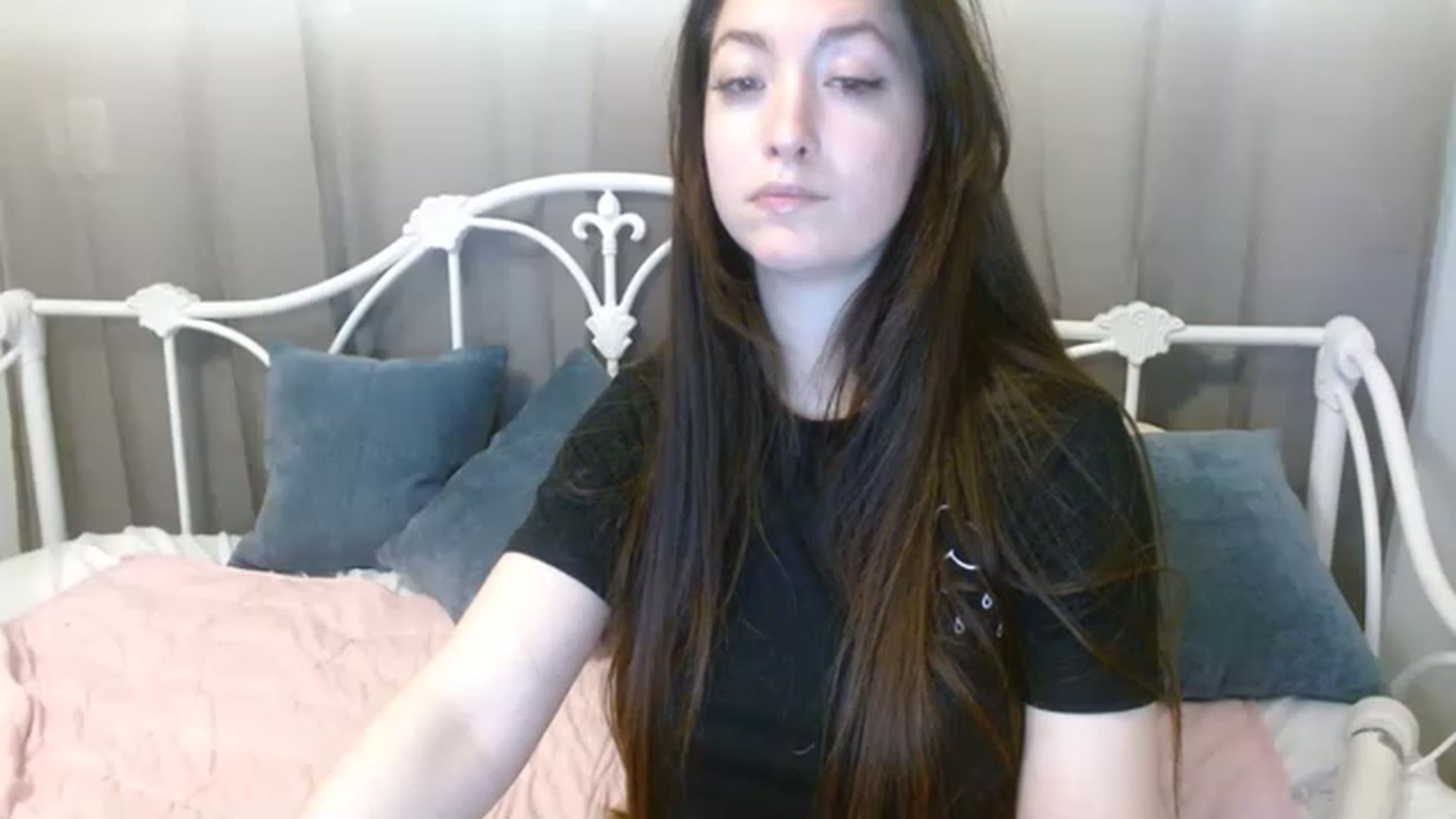 Gallery image thumbnail from DallasOhMy's myfreecams stream on, 02/14/2023, 04:07 image 6 of 20