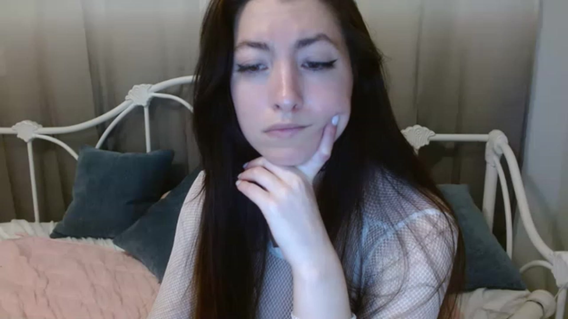 Gallery image thumbnail from DallasOhMy's myfreecams stream on, 02/15/2023, 02:32 image 16 of 20